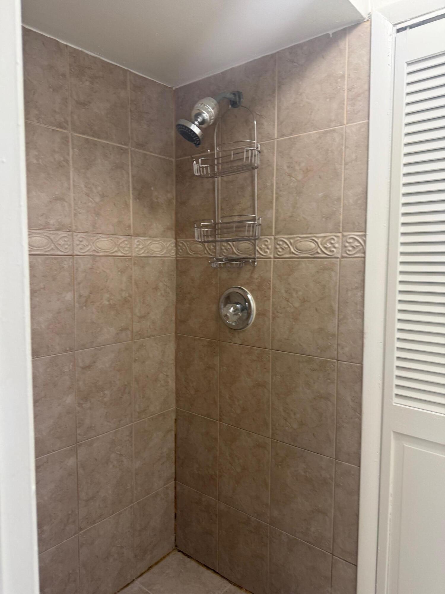 CRYSTAL VIEW TOWNHOMES - Residential Lease