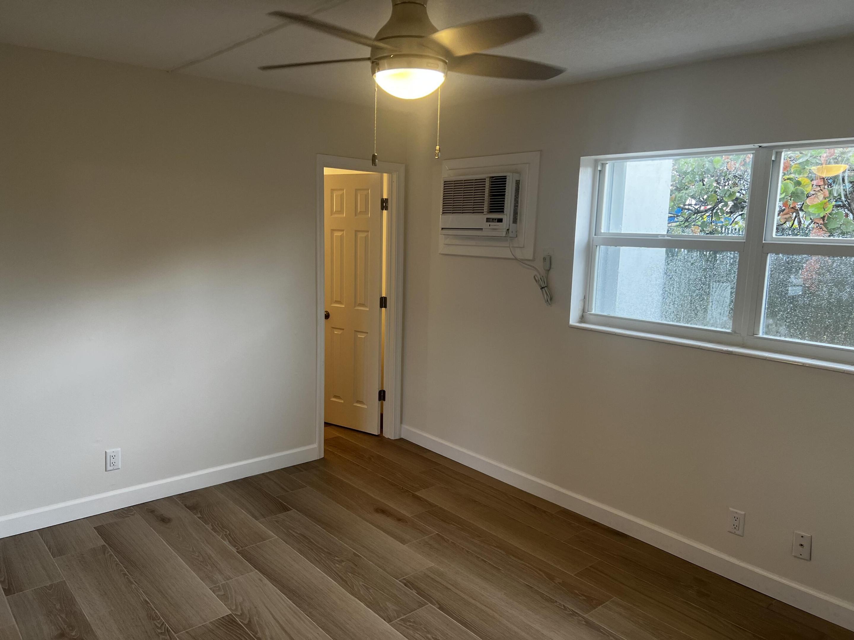 HARBOUR HALL CONDOS - Residential Lease