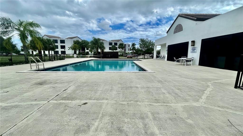Lake Pointe Condo - Residential Lease