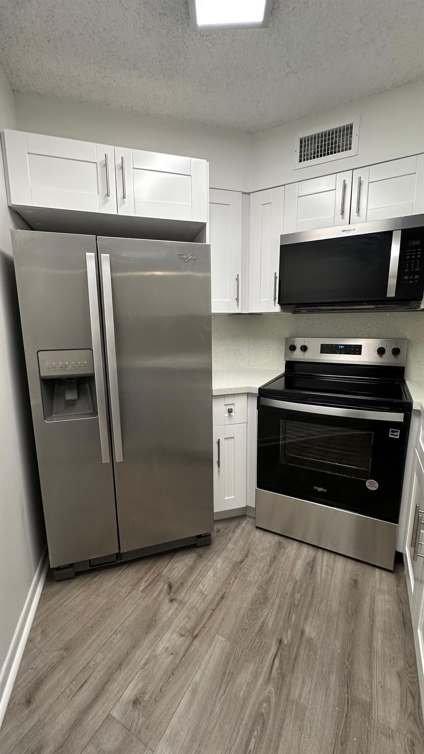 Lake Pointe Condo - Residential Lease