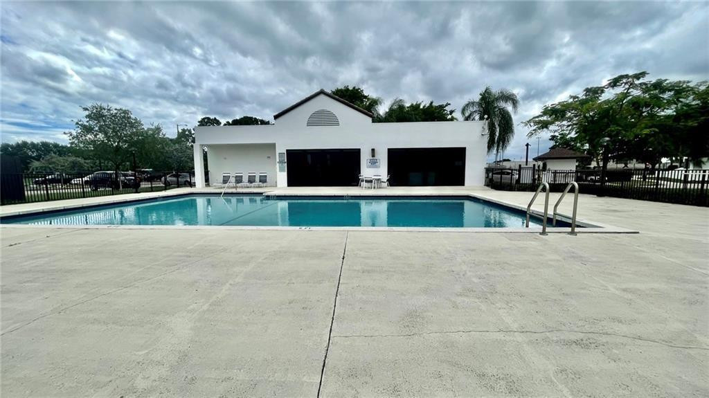 Lake Pointe Condo - Residential Lease