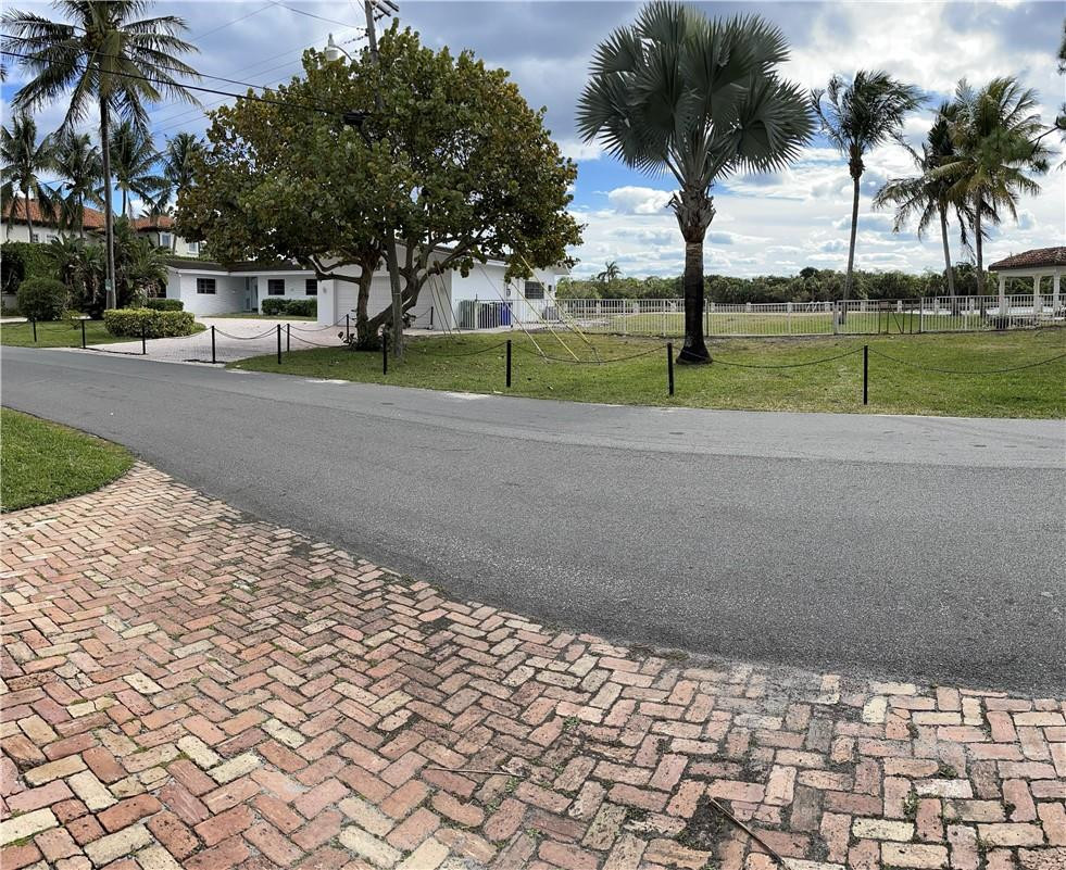 Spectacular Waterfront Property For Land Purchase Only.