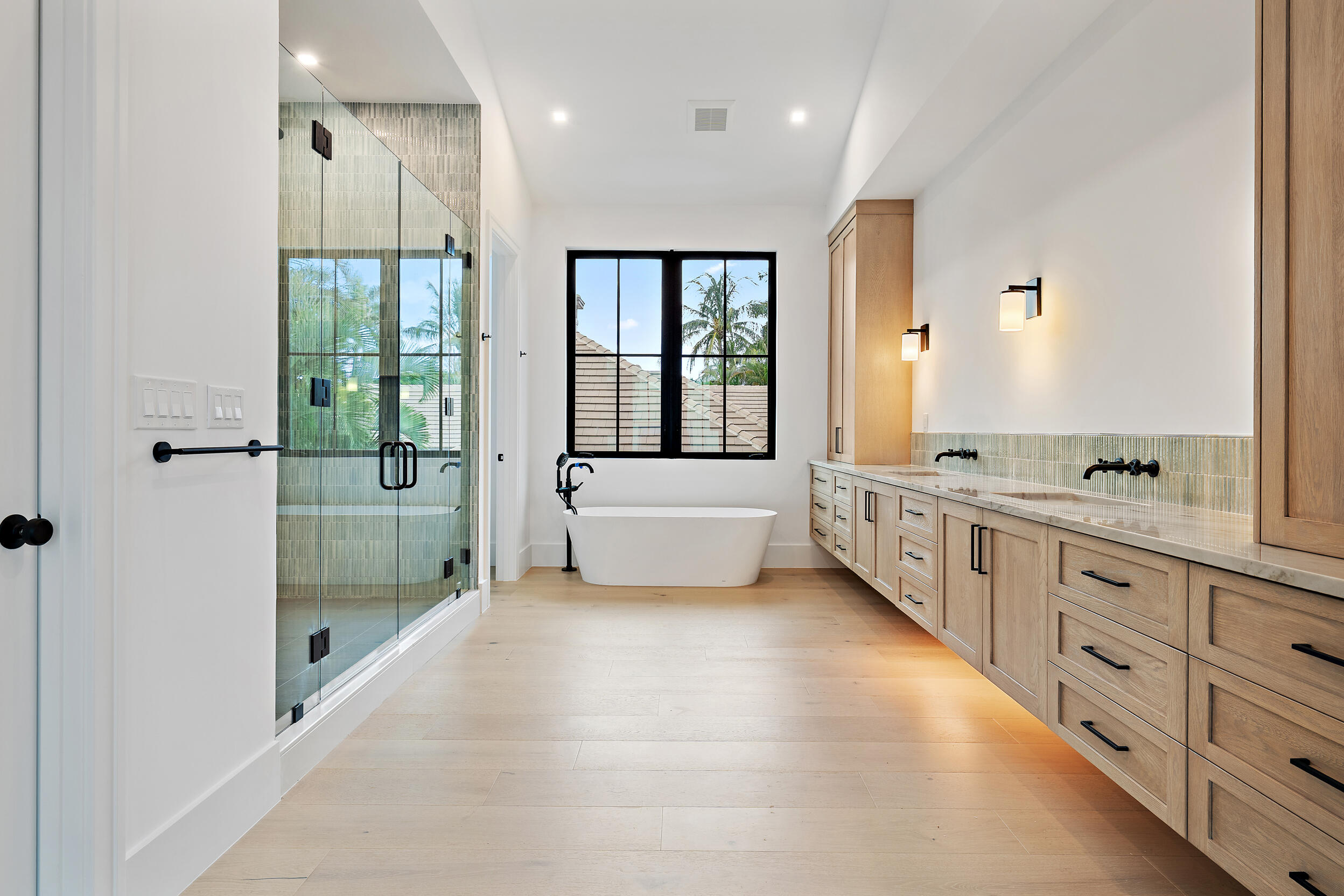 ADMIRALS COVE 3 PAR E - Residential