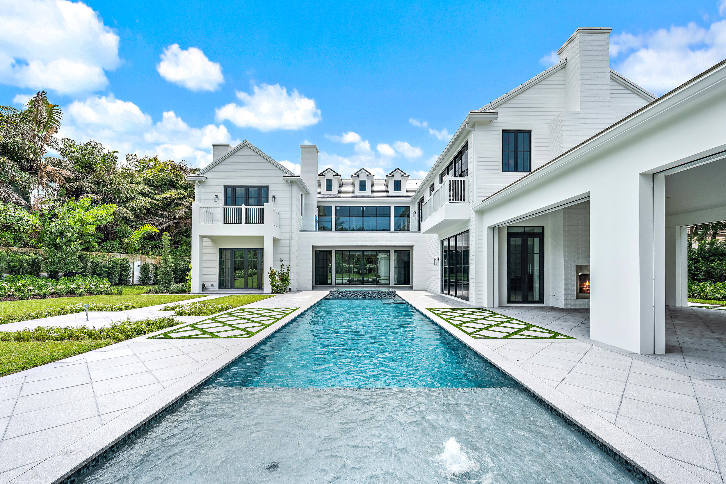 ADMIRALS COVE 3 PAR E - Residential