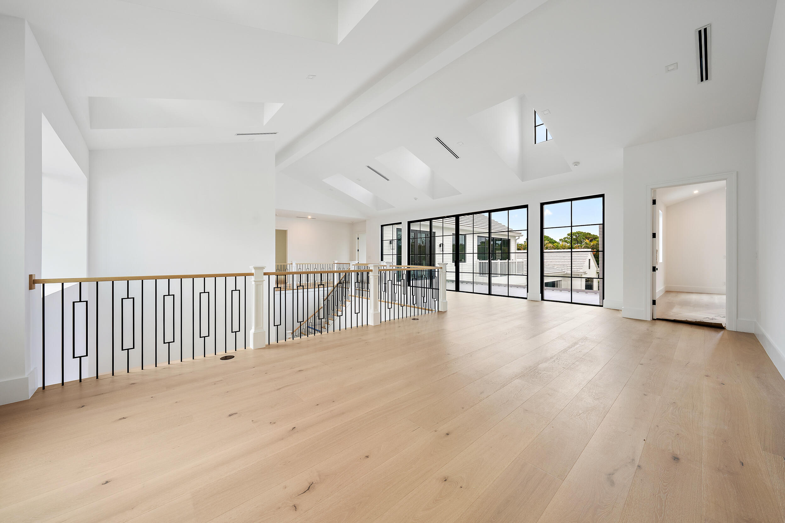 ADMIRALS COVE 3 PAR E - Residential
