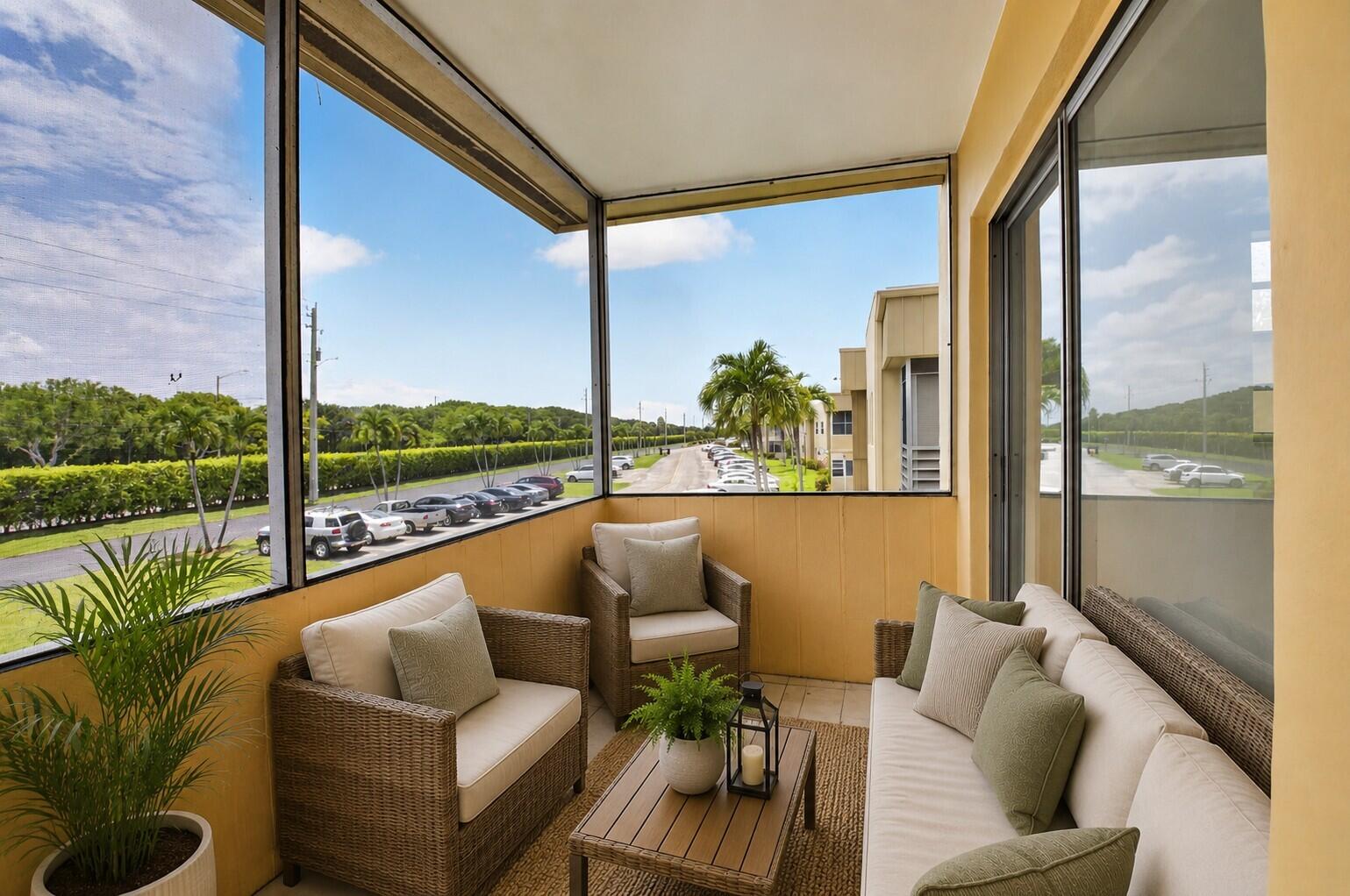 KINGS POINT CAPRI CONDOS - Residential