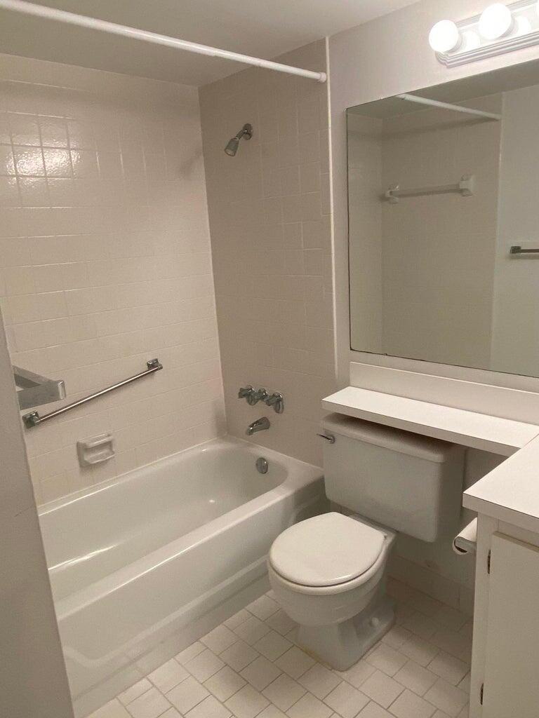 PINE RIDGE AT HAVERHILL CONDO - Residential