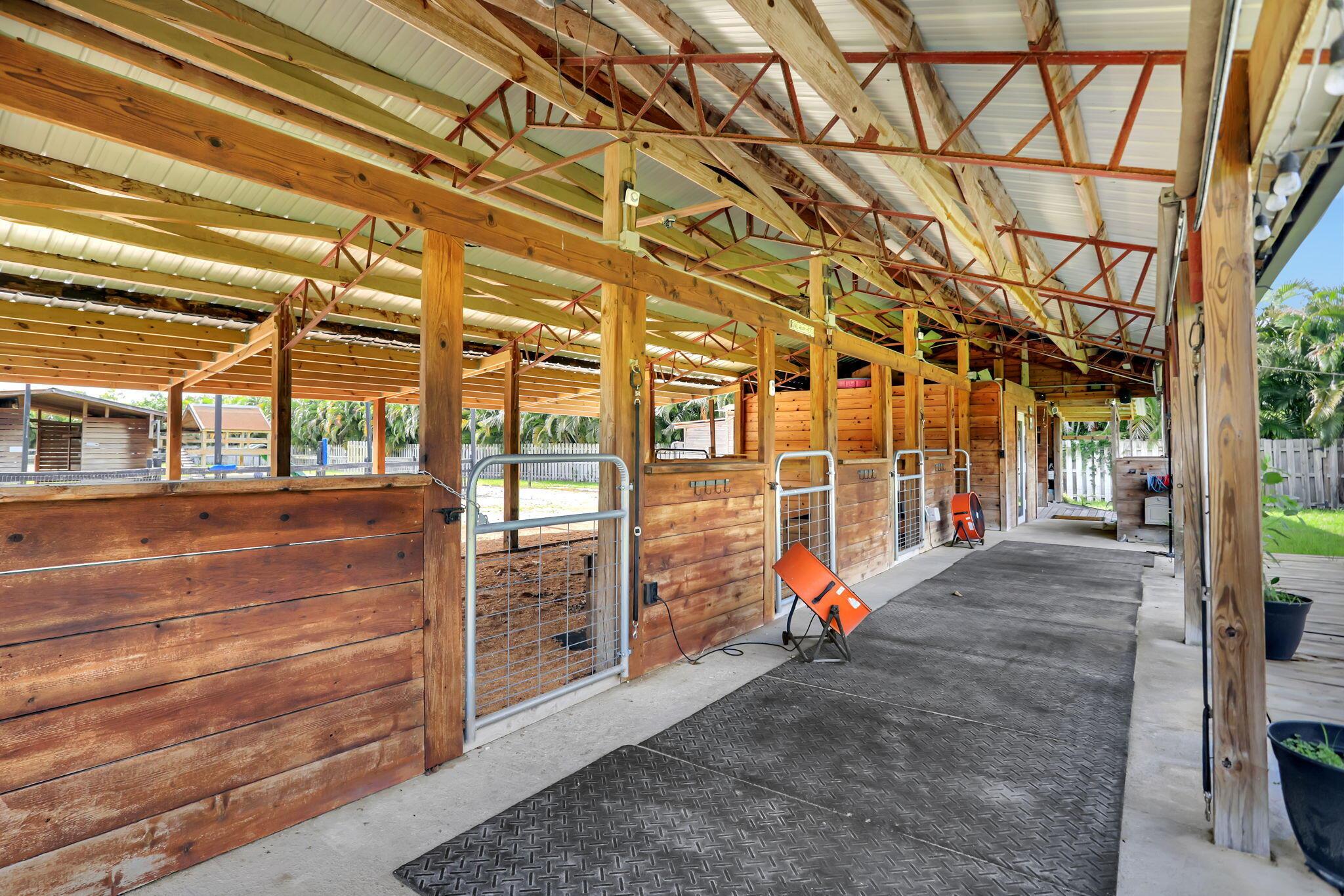 PINE TREE ESTATES - Residential