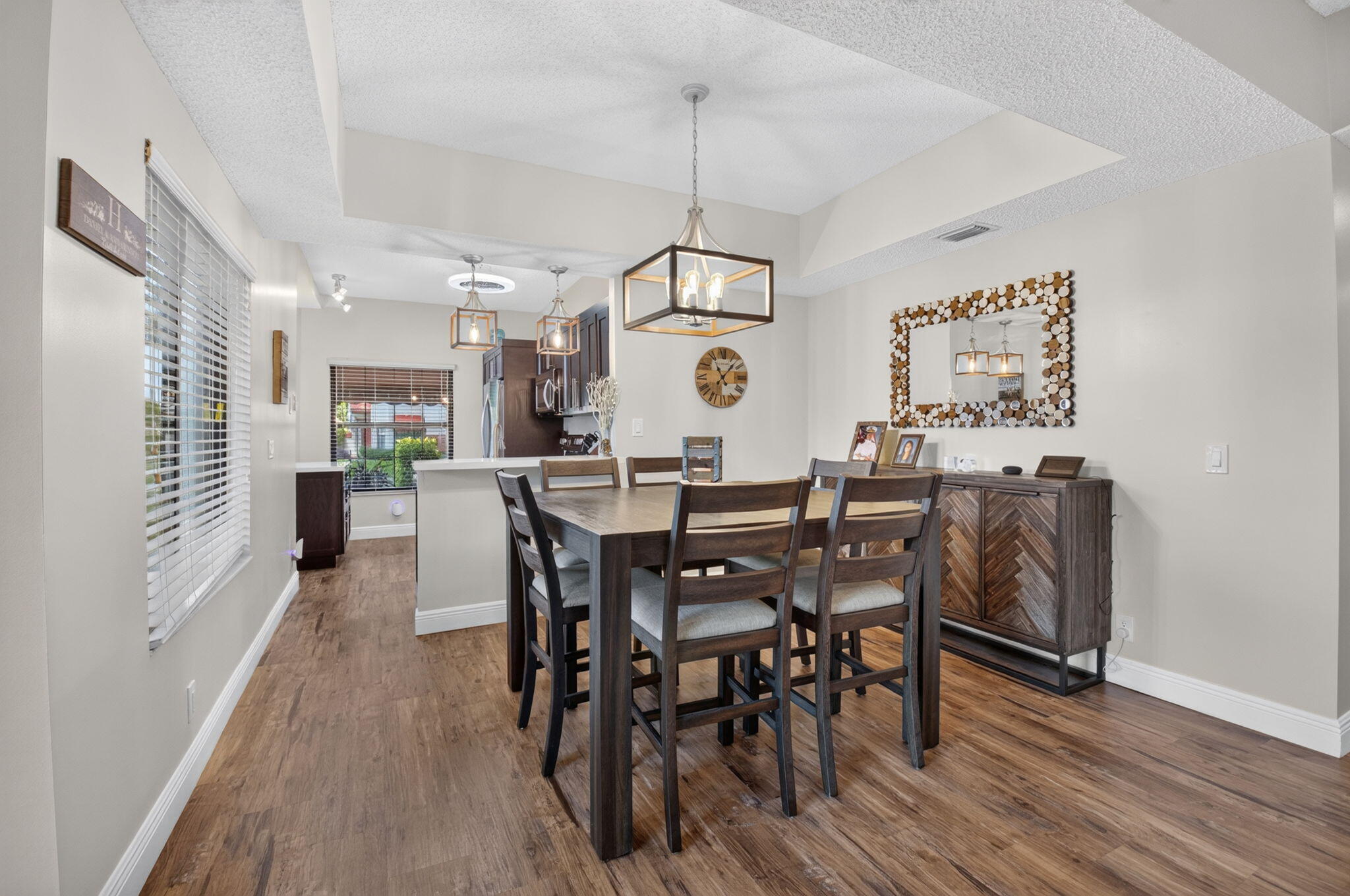 LEXINGTON CLUB VILLAS CONDO - Residential