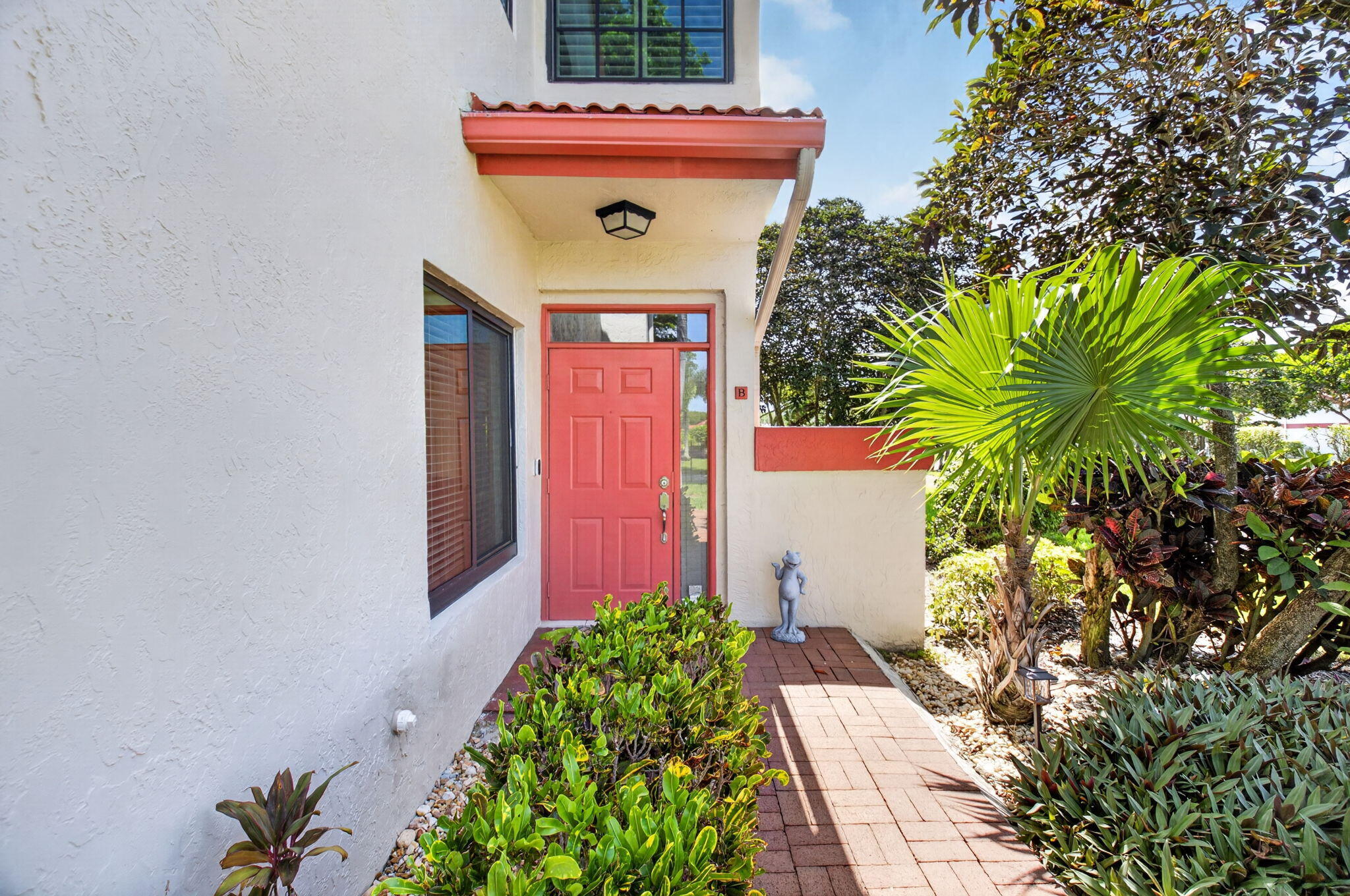 LEXINGTON CLUB VILLAS CONDO - Residential