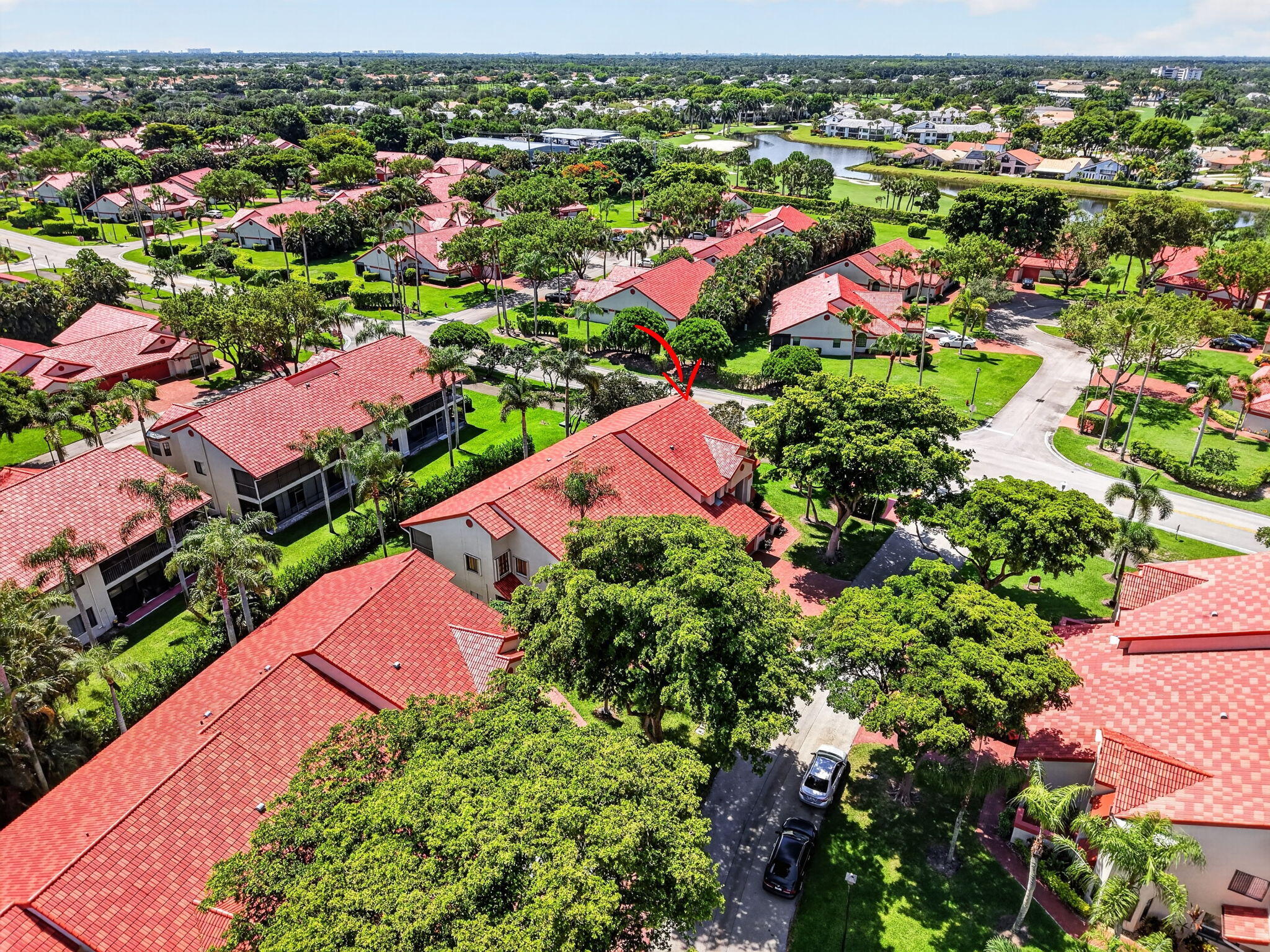 LEXINGTON CLUB VILLAS CONDO - Residential