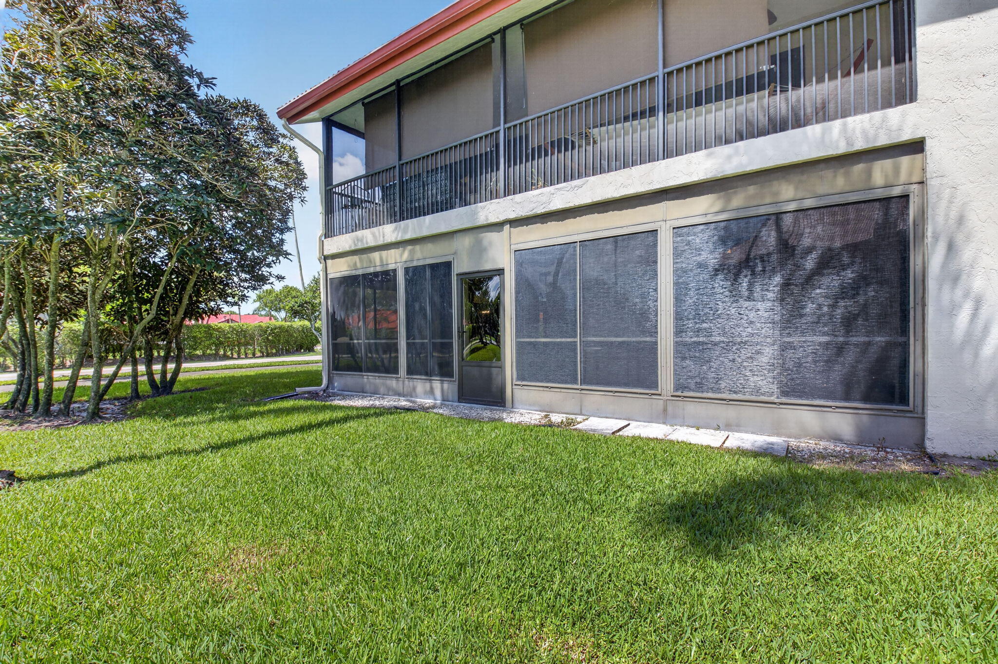 LEXINGTON CLUB VILLAS CONDO - Residential