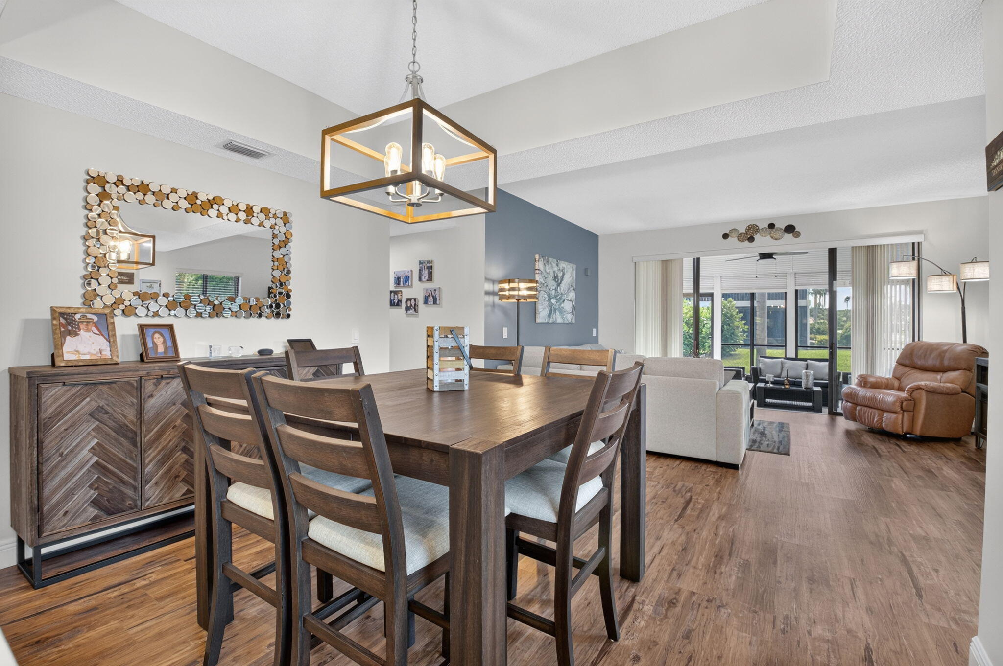 LEXINGTON CLUB VILLAS CONDO - Residential