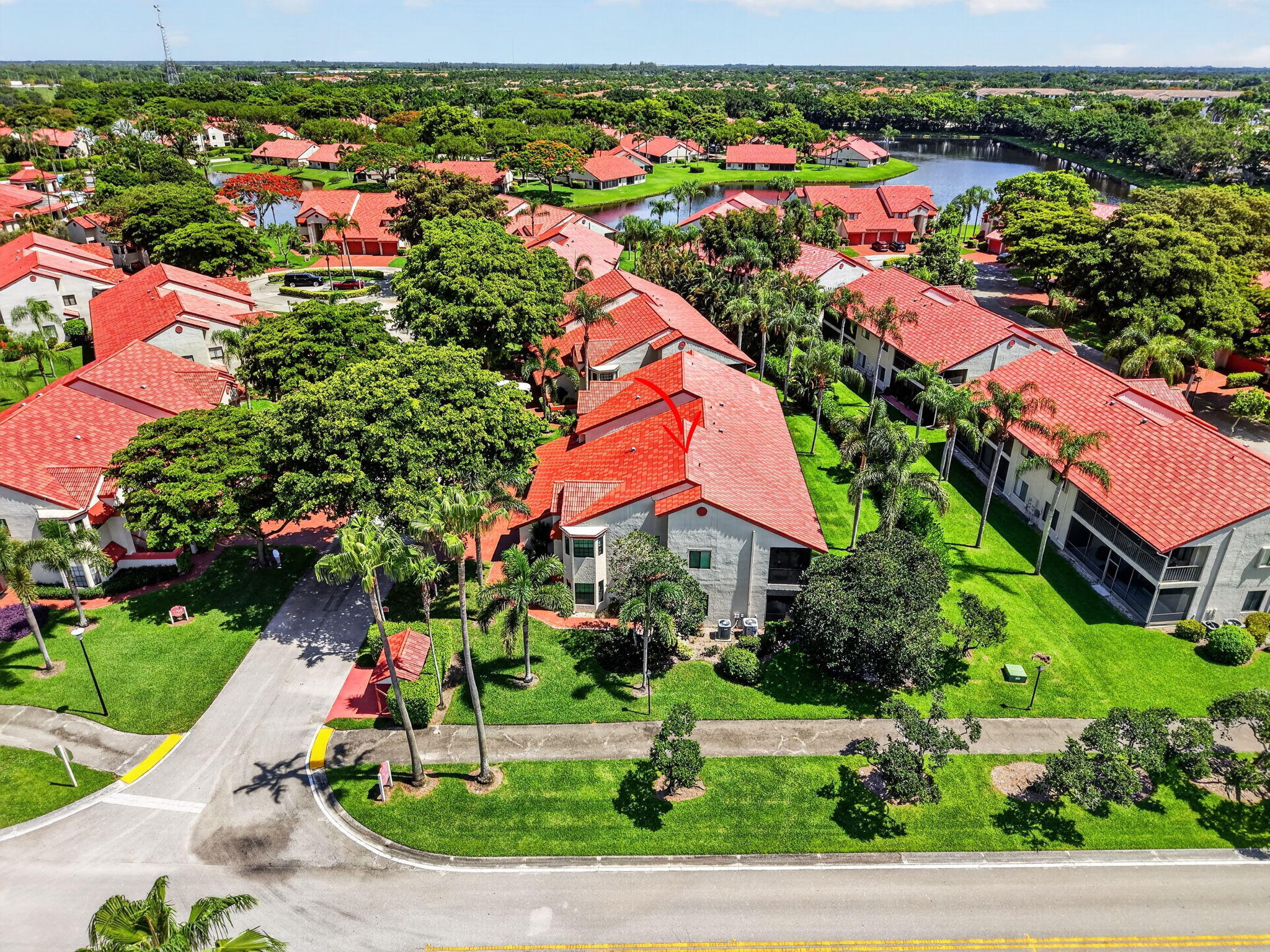 LEXINGTON CLUB VILLAS CONDO - Residential