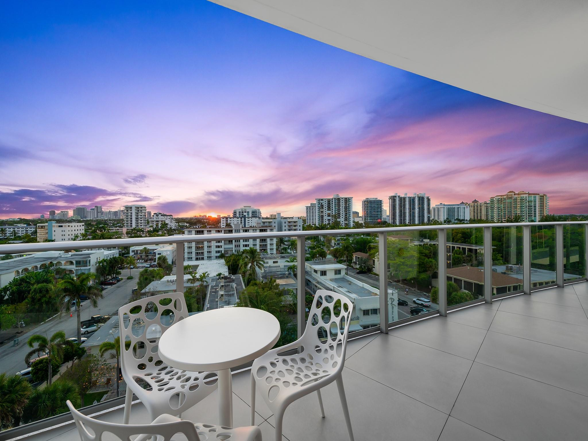 PARAMOUNT - Residential Lease