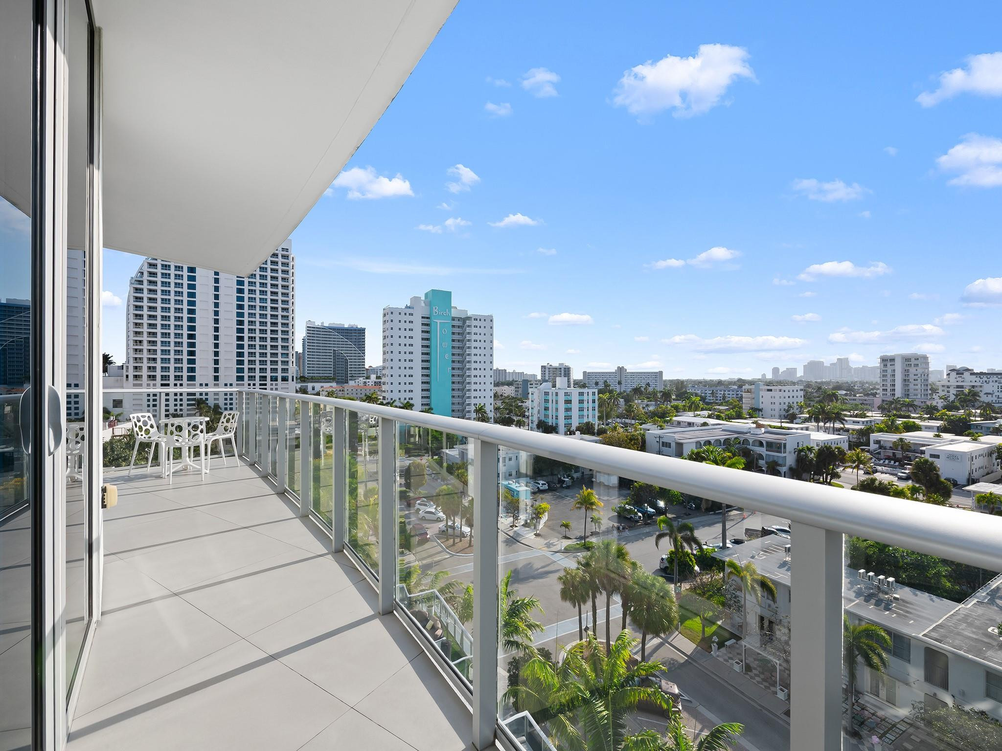 PARAMOUNT - Residential Lease