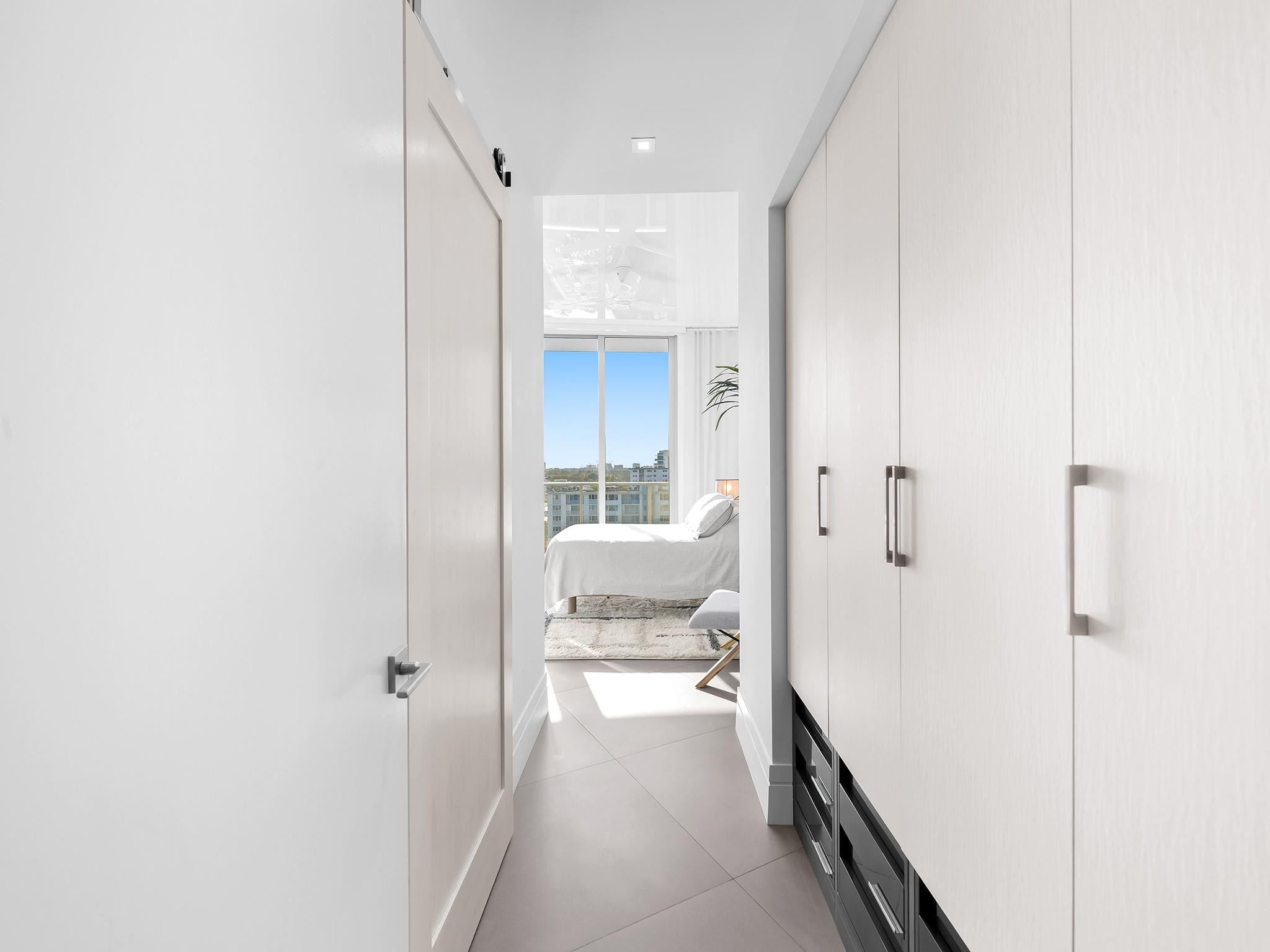 PARAMOUNT - Residential Lease