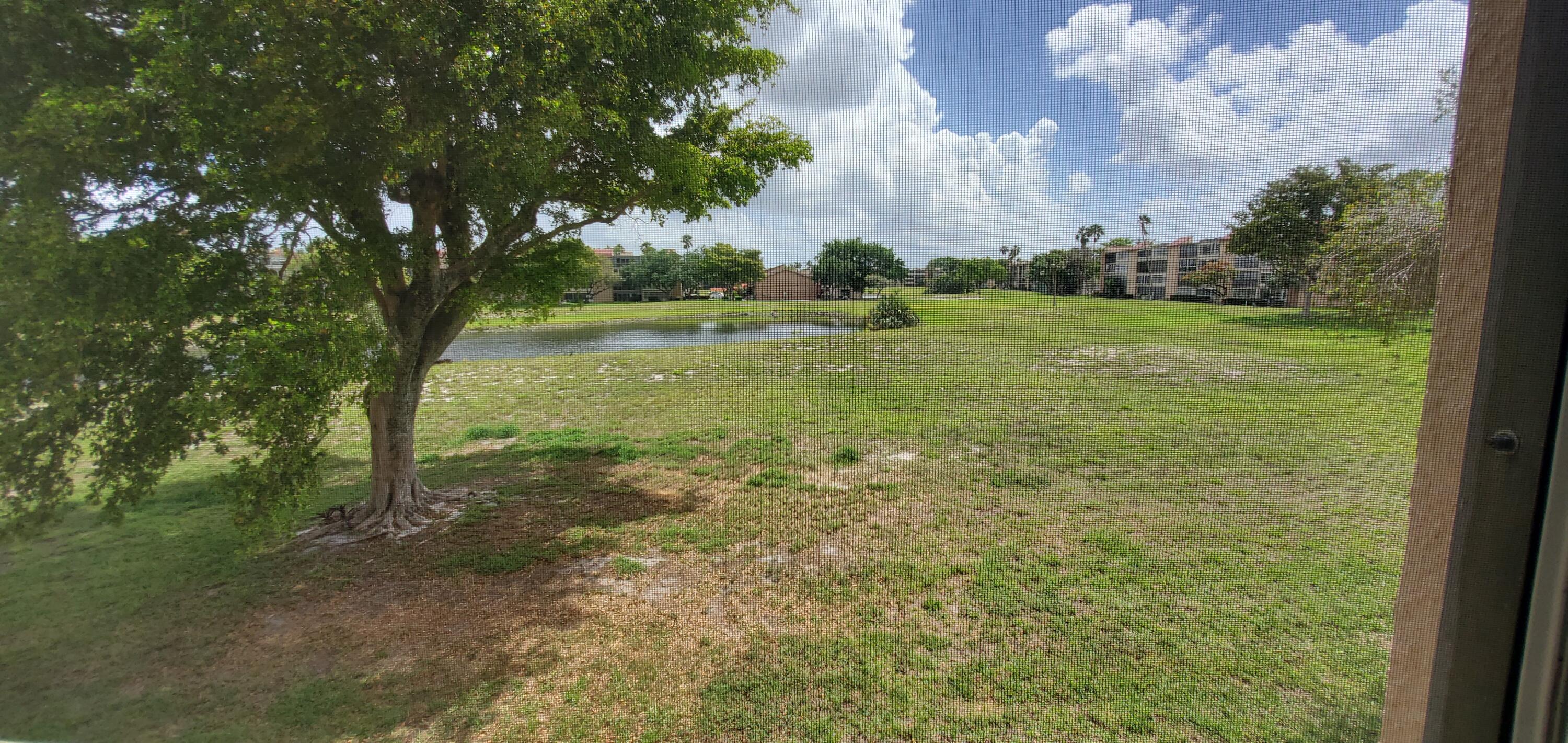 PALM LAKES CONDO - Residential Lease