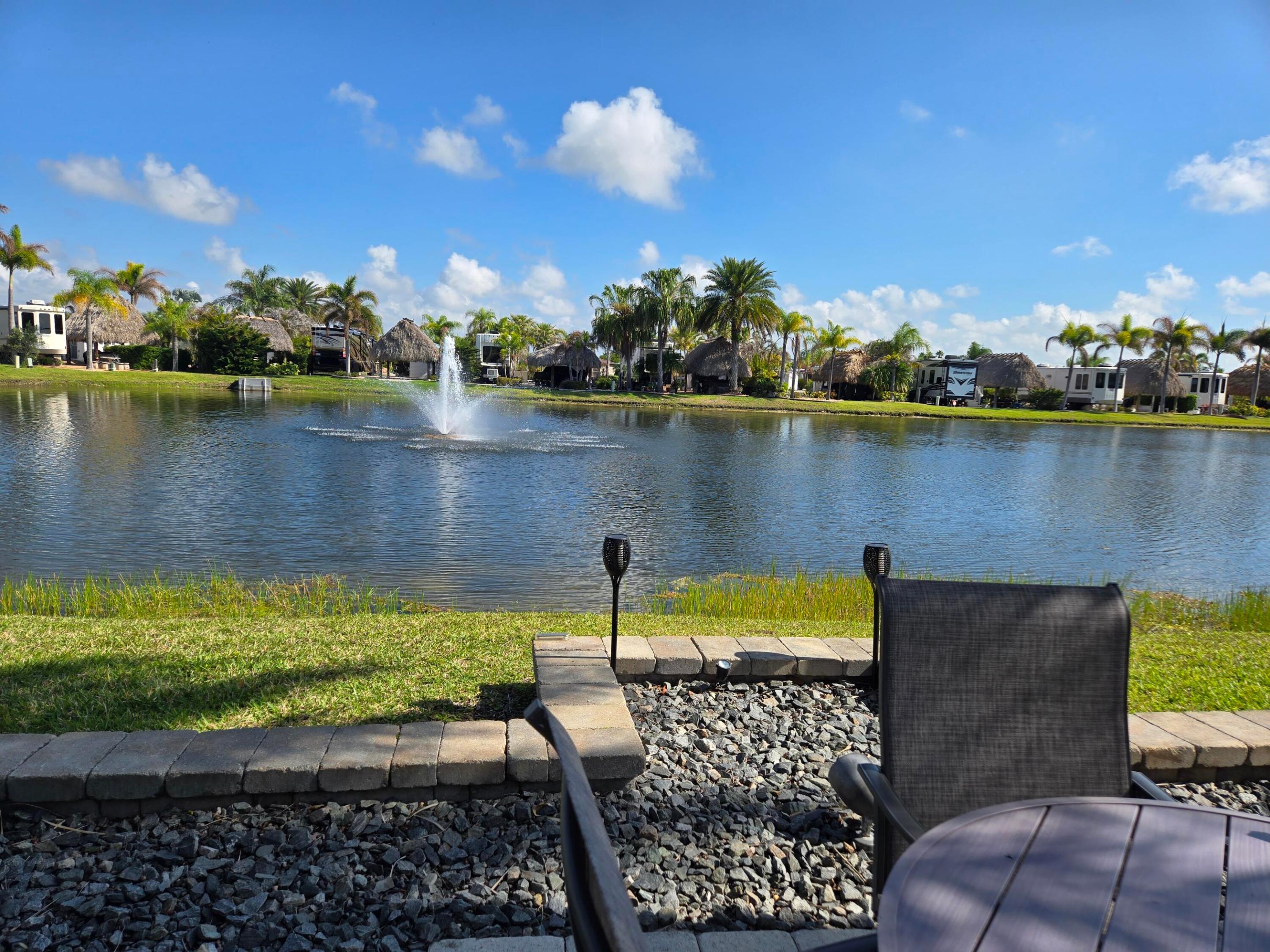 SILVER PALMS RV VILLAGE - Land