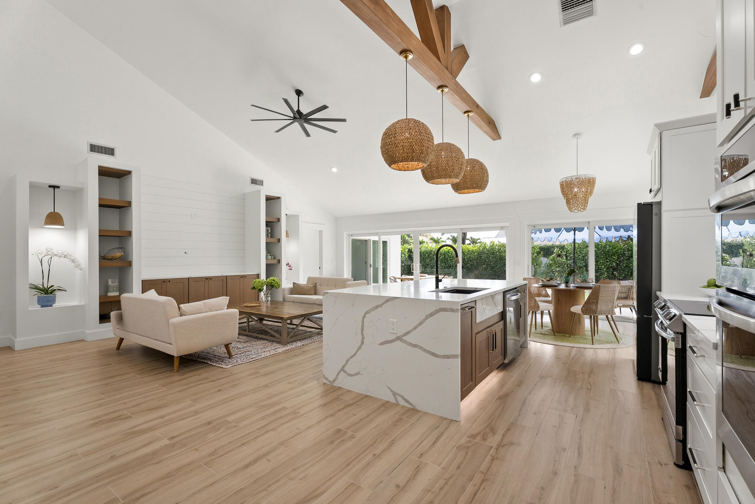 RIVER - Residential