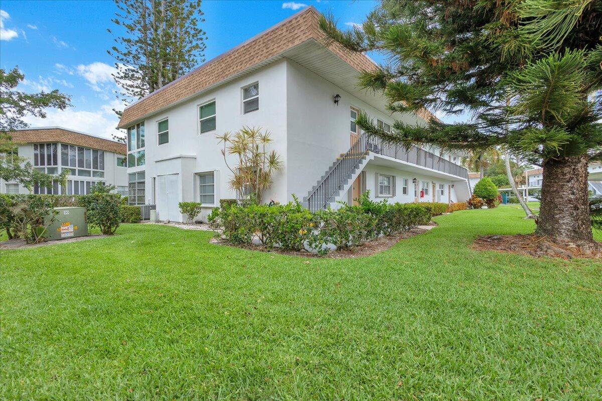 KINGSWOOD CONDO - Residential
