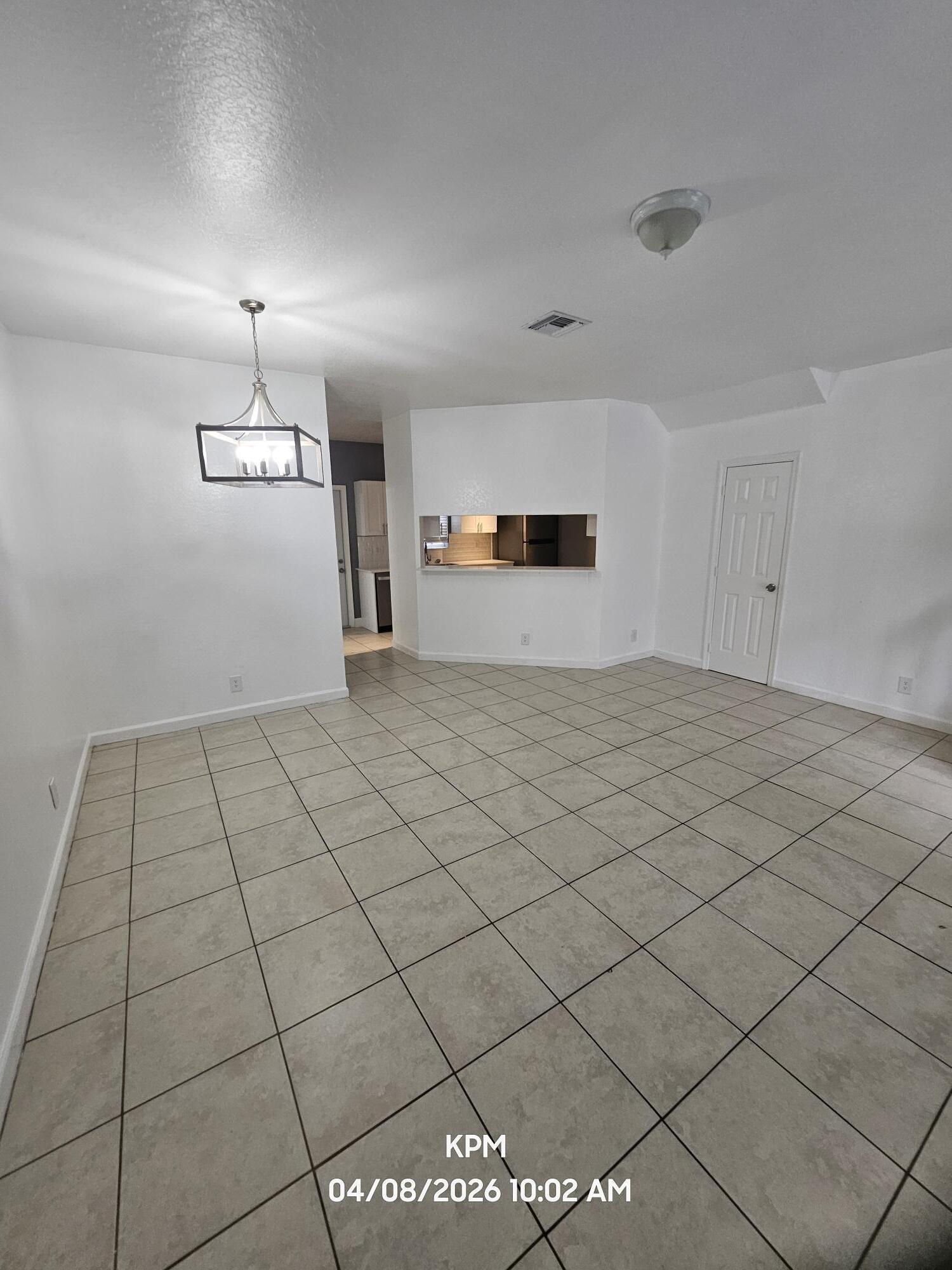 LAUREL OAKS ENCLAVE - Residential Lease
