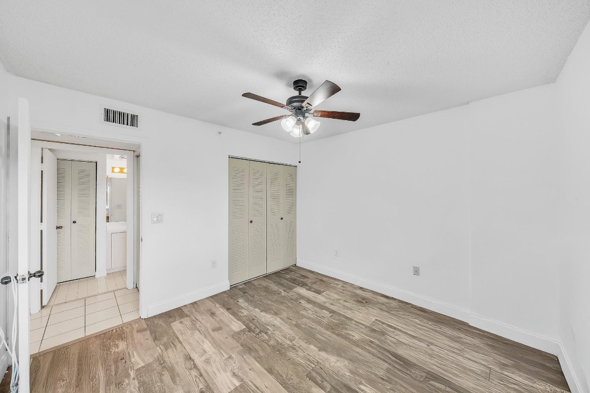 Kings Point Weldon Condo - Residential