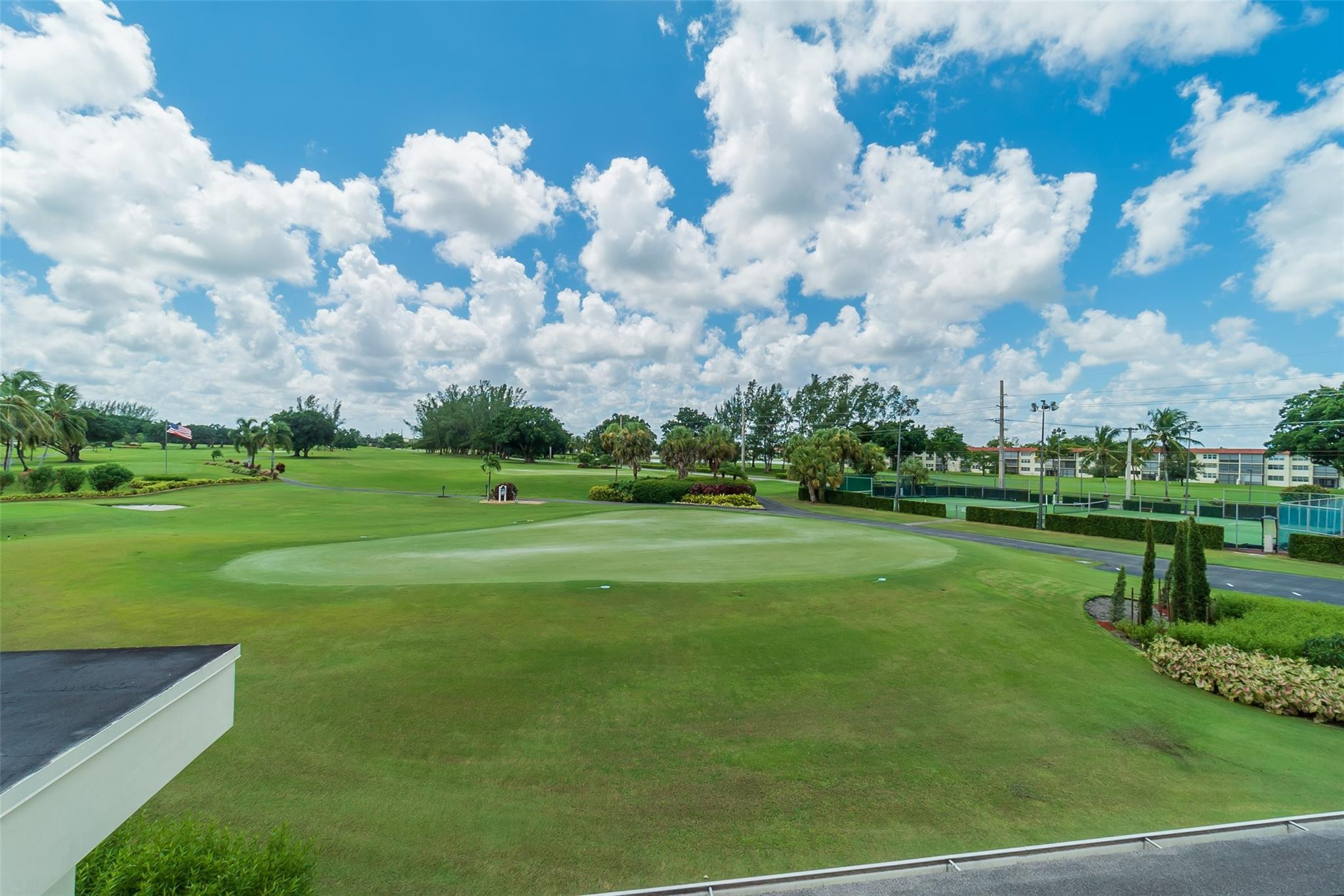 Hollybrook Golf & Tennis Club - Residential