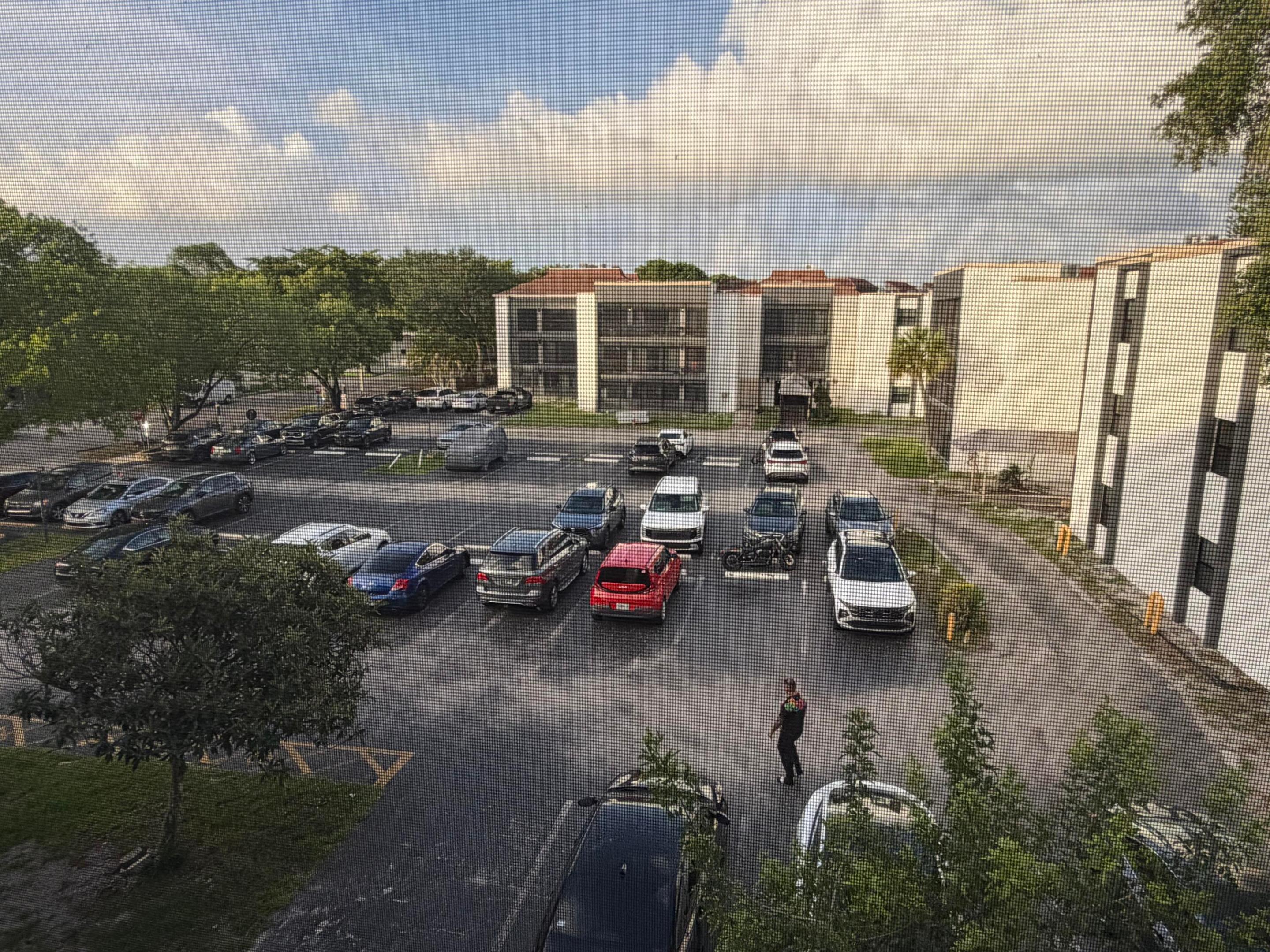 EMERALD HILLS C C APTS CONDO - Residential