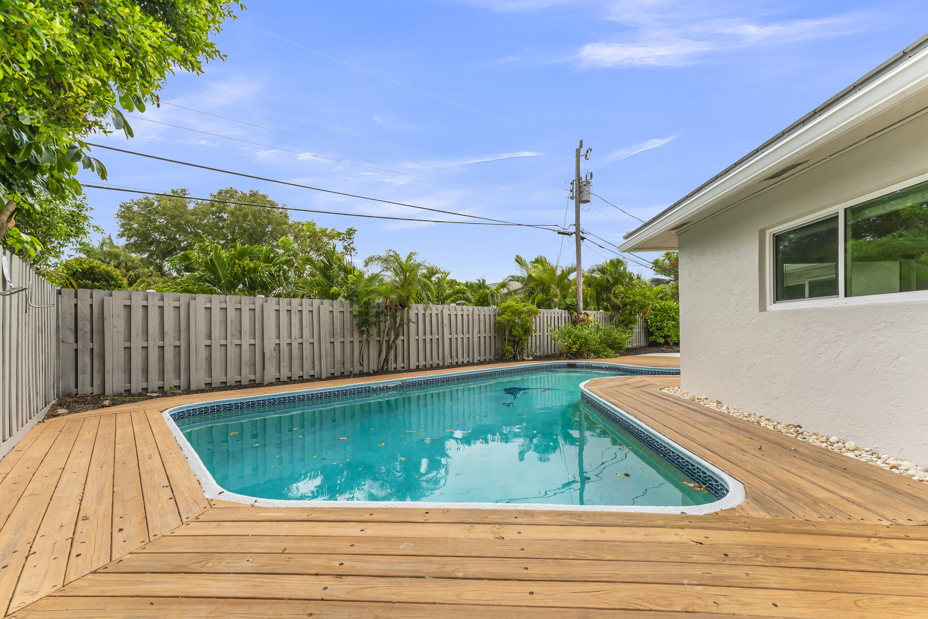 CORAL RIDGE COUNTRY CLUB - Residential