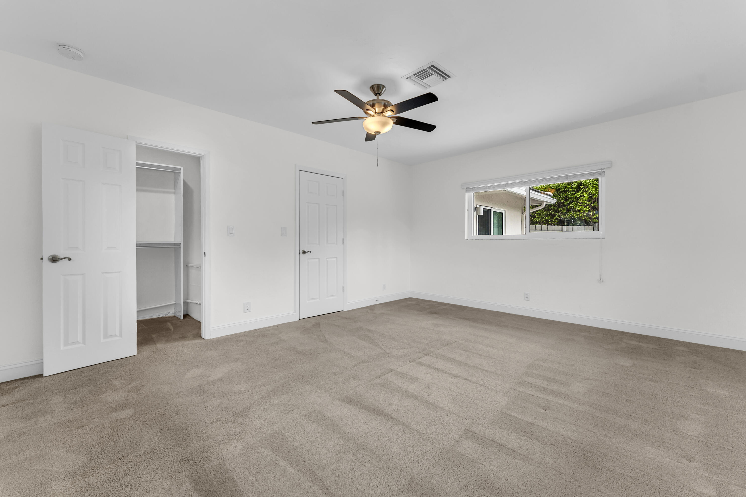 CORAL RIDGE COUNTRY CLUB - Residential