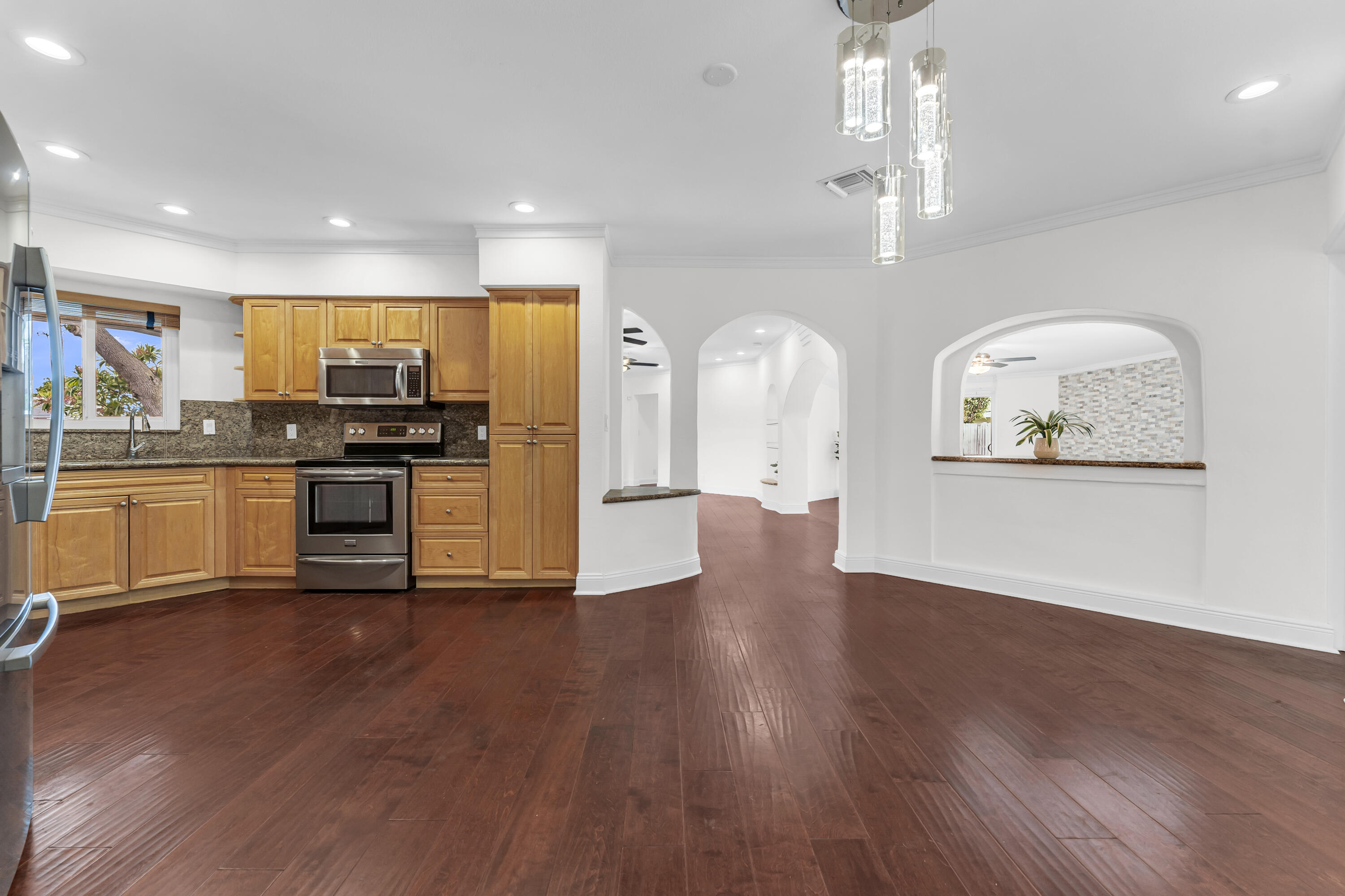 CORAL RIDGE COUNTRY CLUB - Residential
