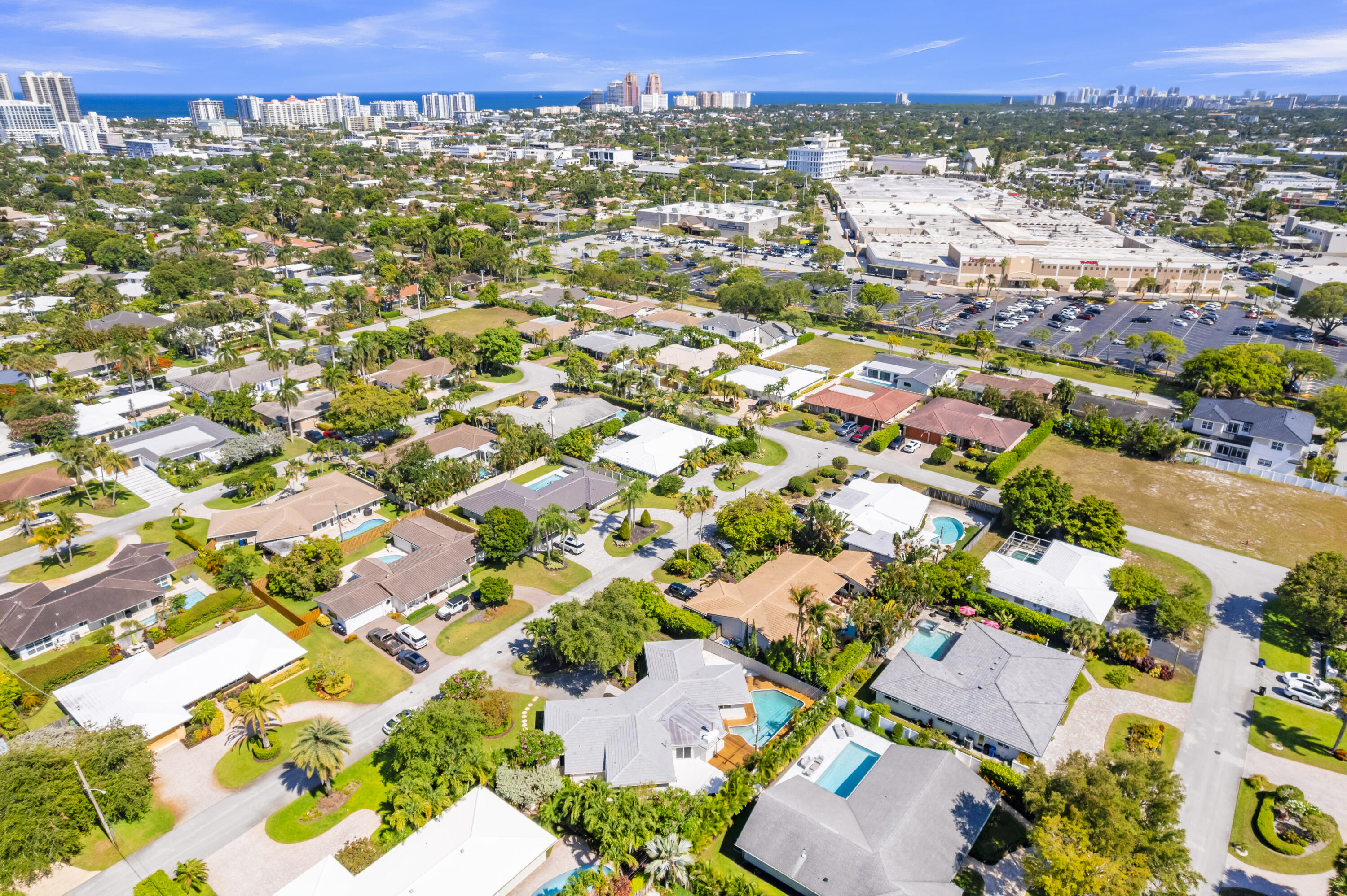 CORAL RIDGE COUNTRY CLUB - Residential