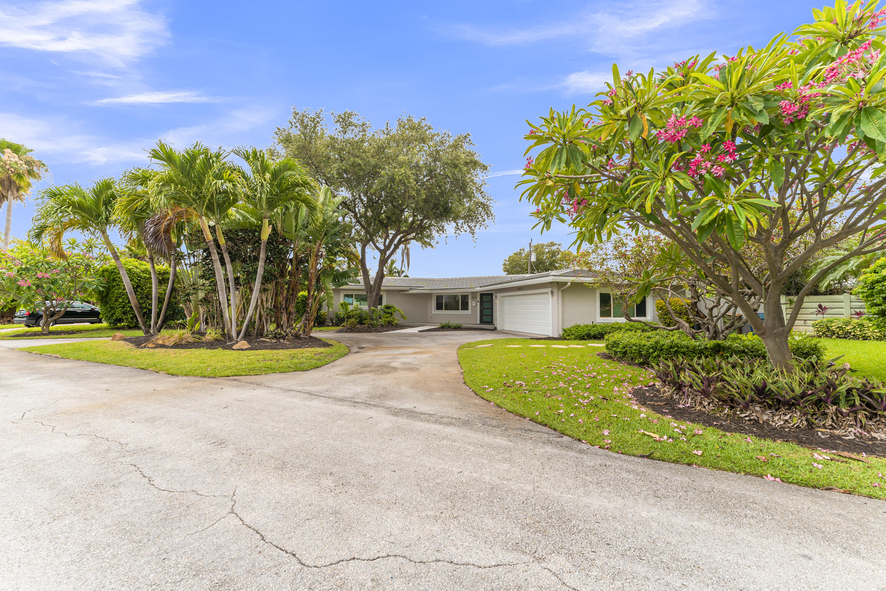 CORAL RIDGE COUNTRY CLUB - Residential