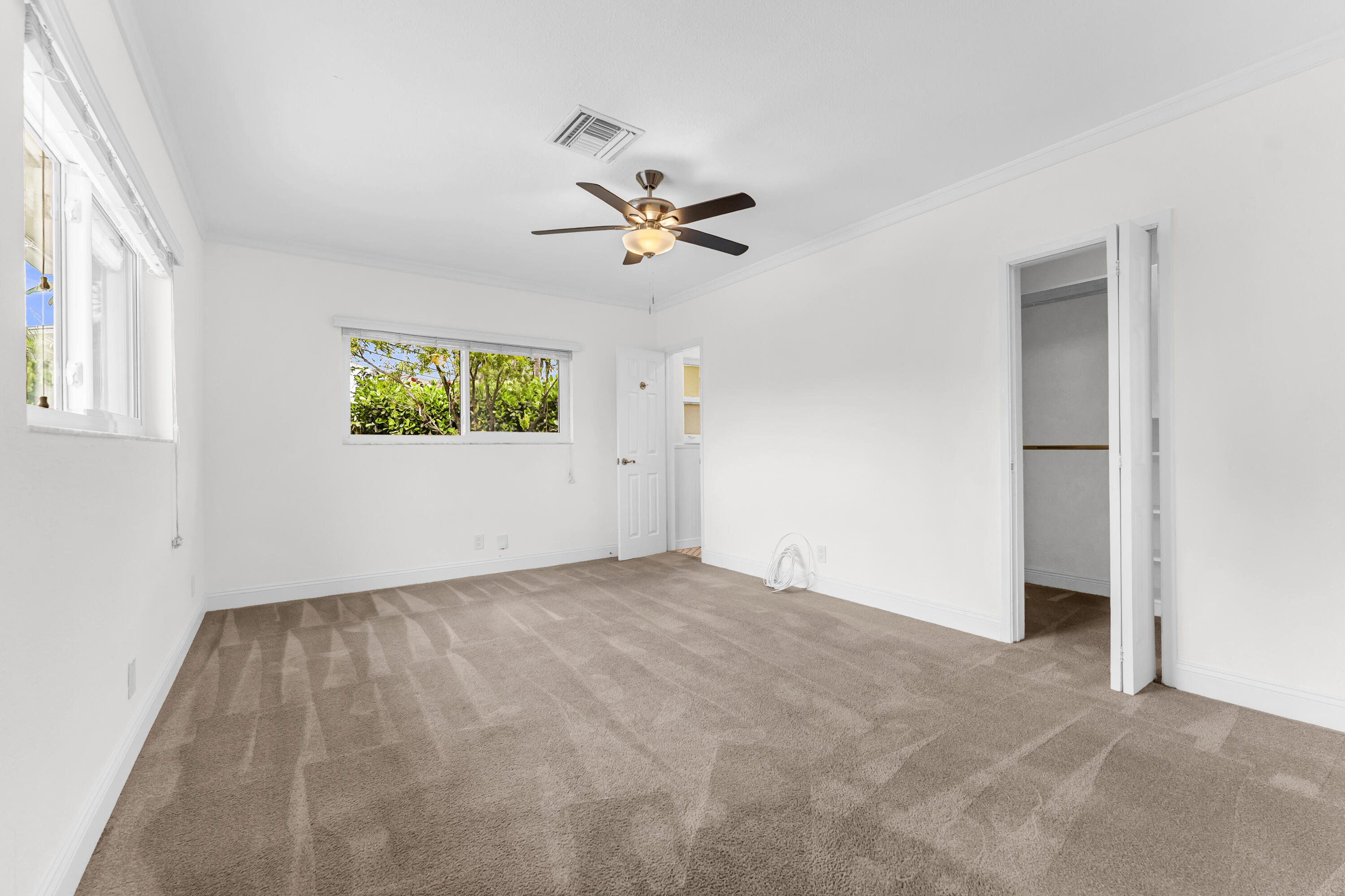 CORAL RIDGE COUNTRY CLUB - Residential