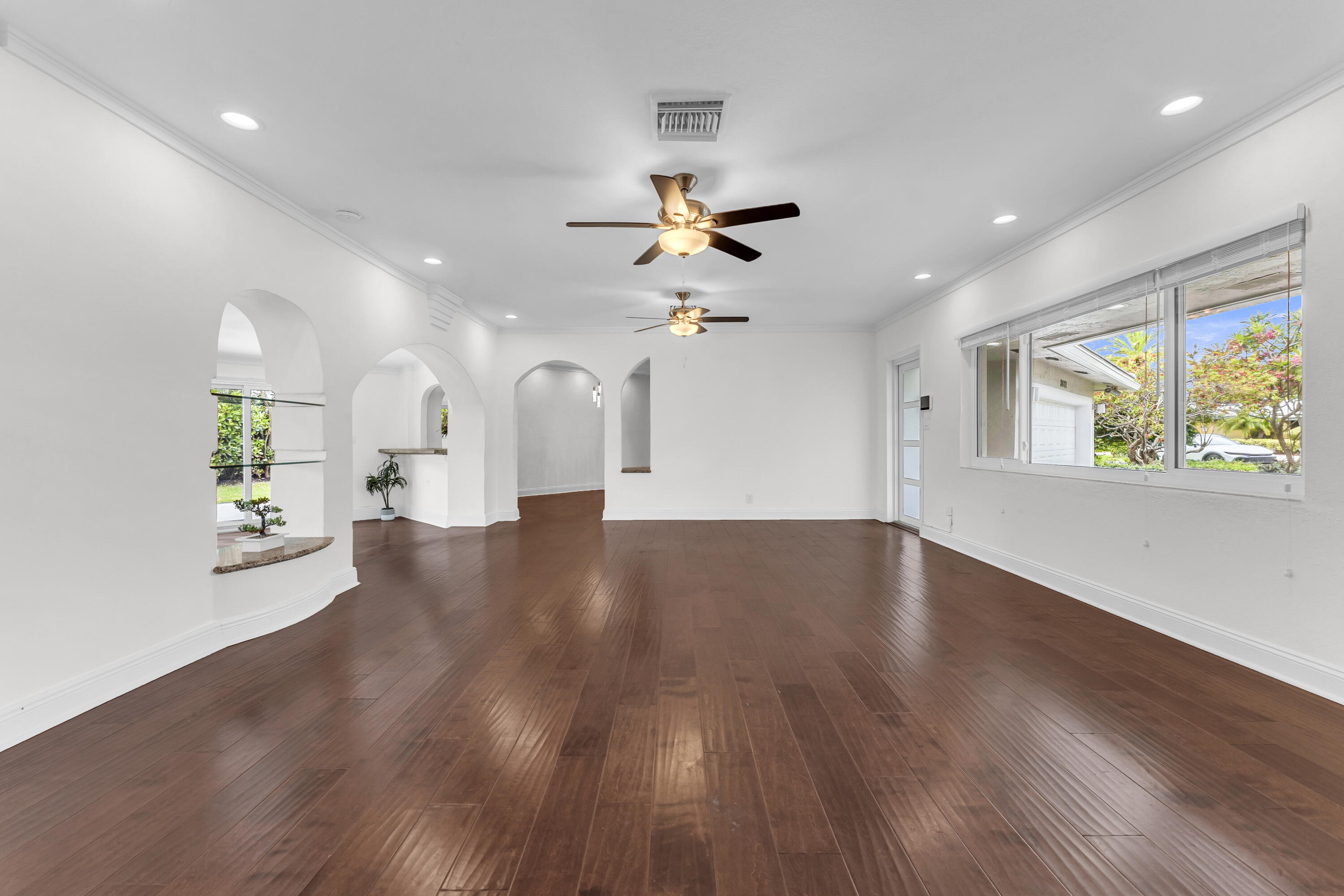 CORAL RIDGE COUNTRY CLUB - Residential