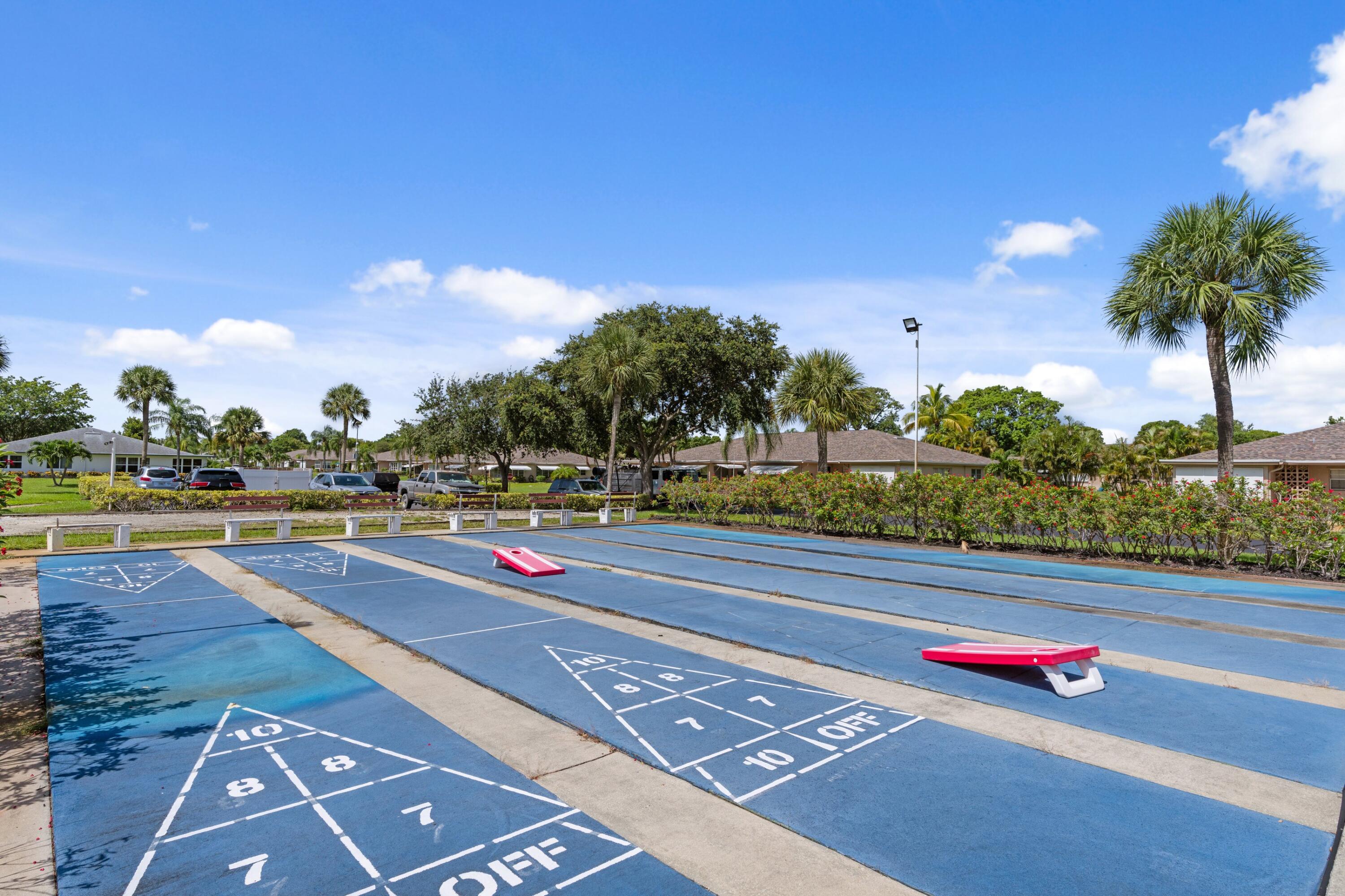 HIGH POINT OF DELRAY SEC 4 - Residential