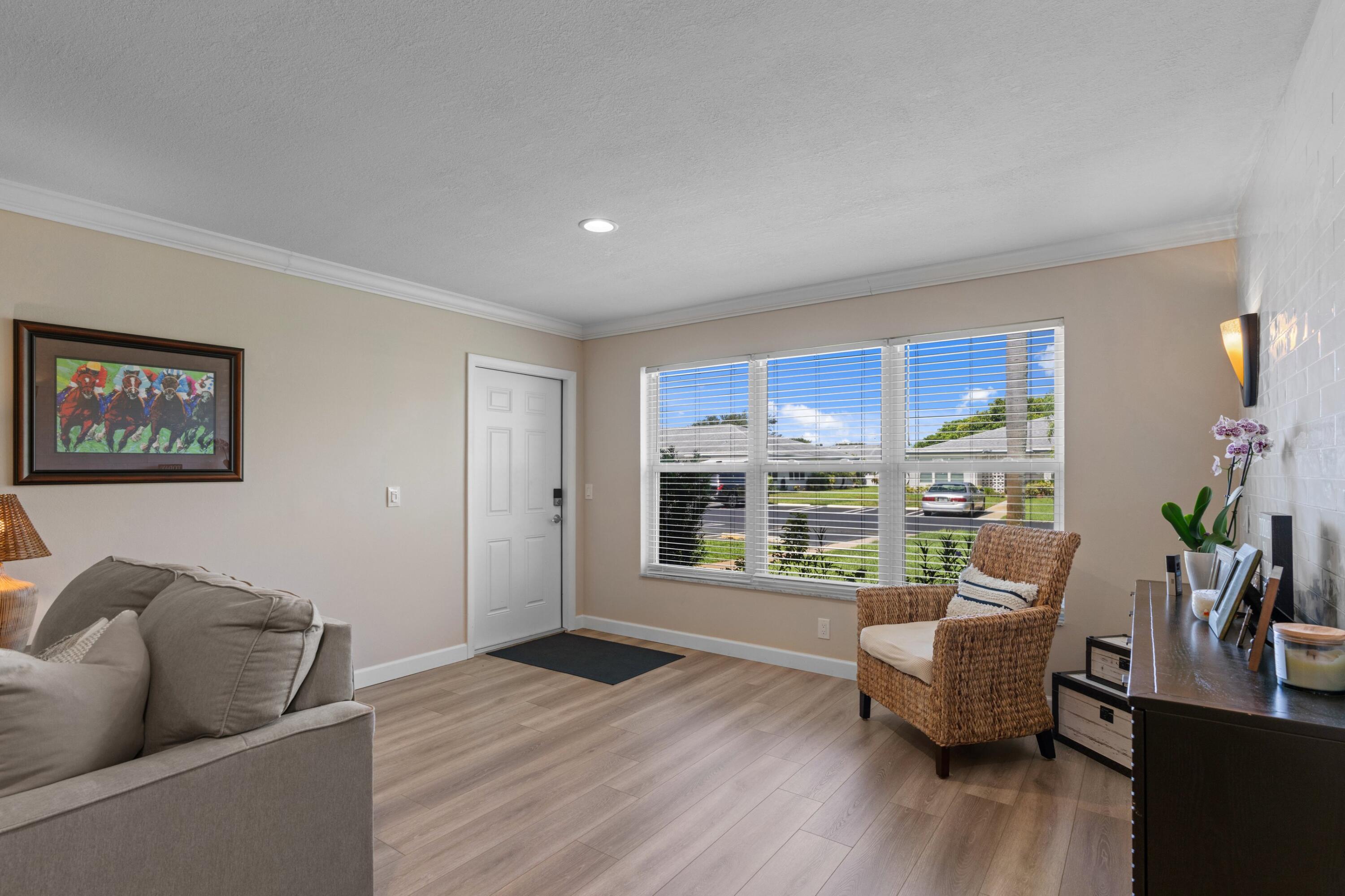 HIGH POINT OF DELRAY SEC 4 - Residential