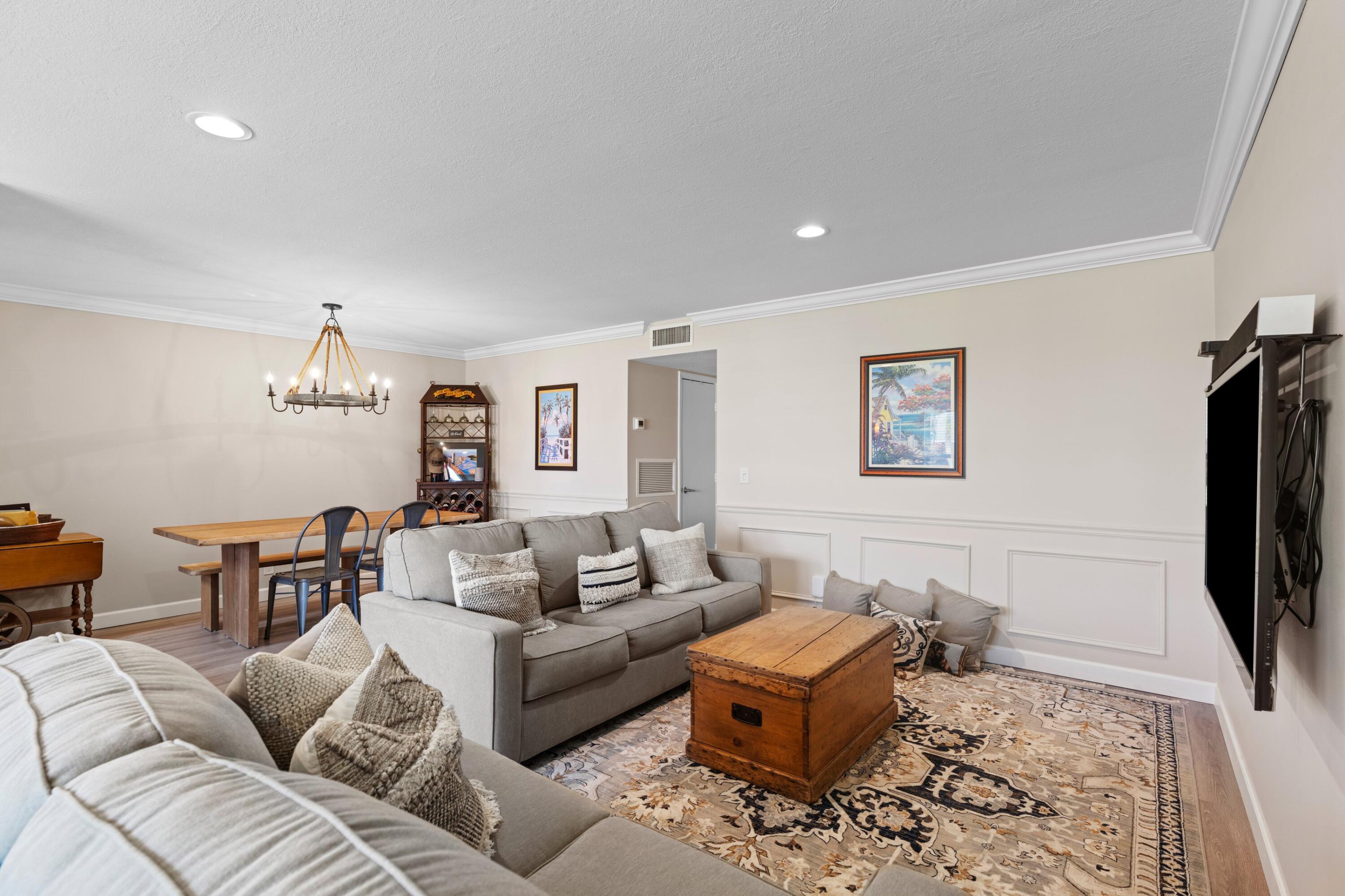 HIGH POINT OF DELRAY SEC 4 - Residential