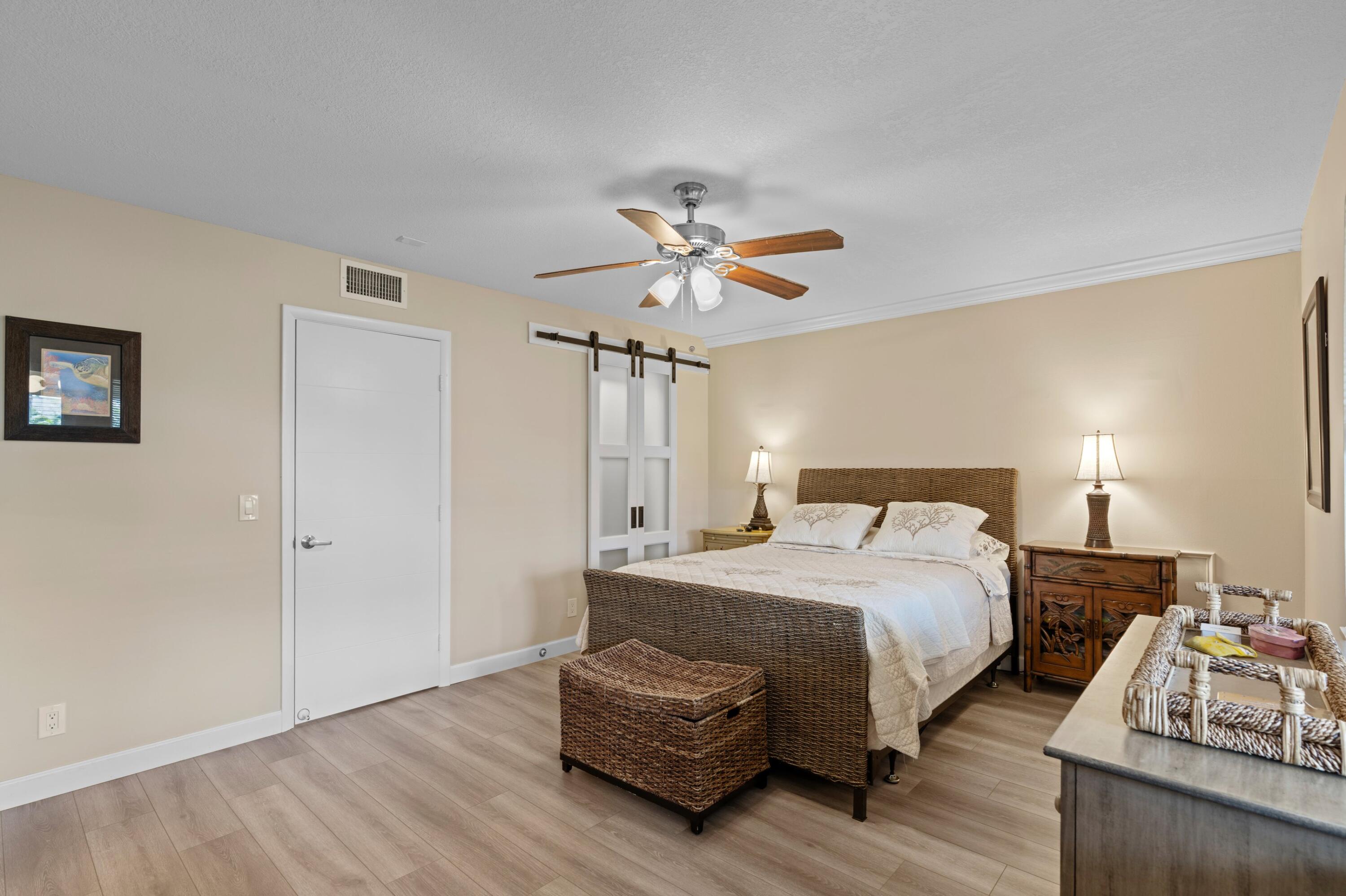HIGH POINT OF DELRAY SEC 4 - Residential