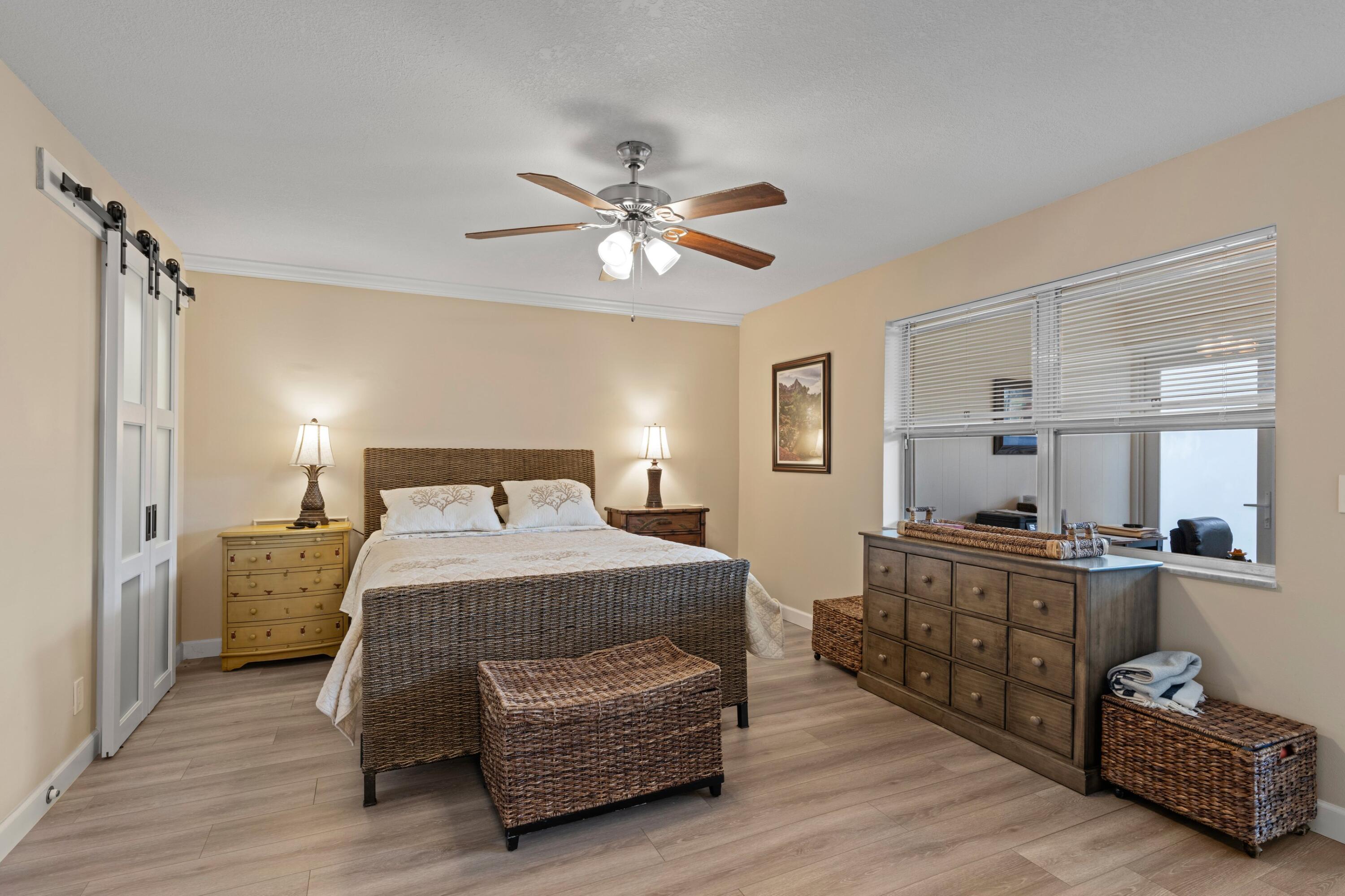 HIGH POINT OF DELRAY SEC 4 - Residential