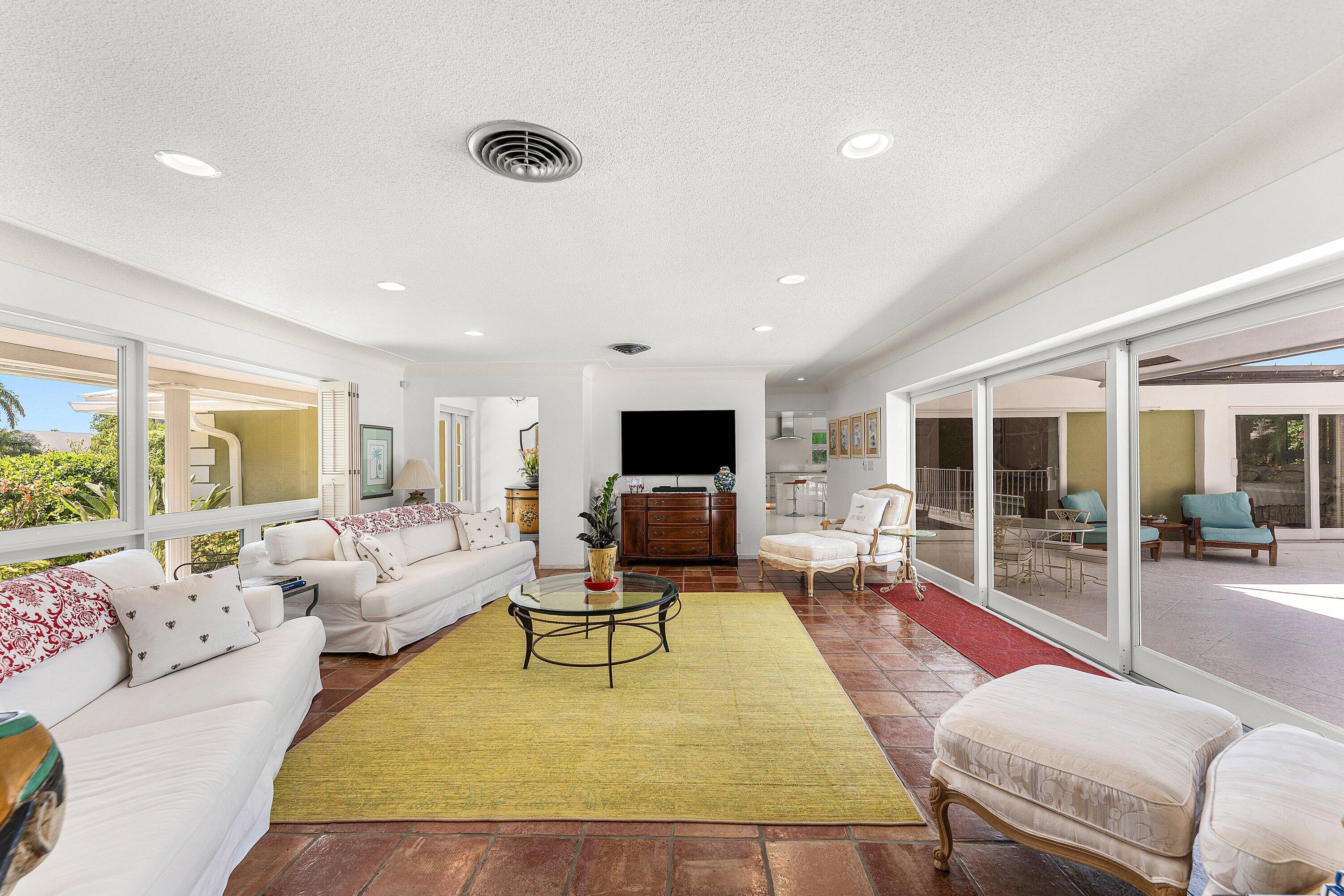 SPANISH RIVER LAND CO SUB UNIT 1 - Residential Lease