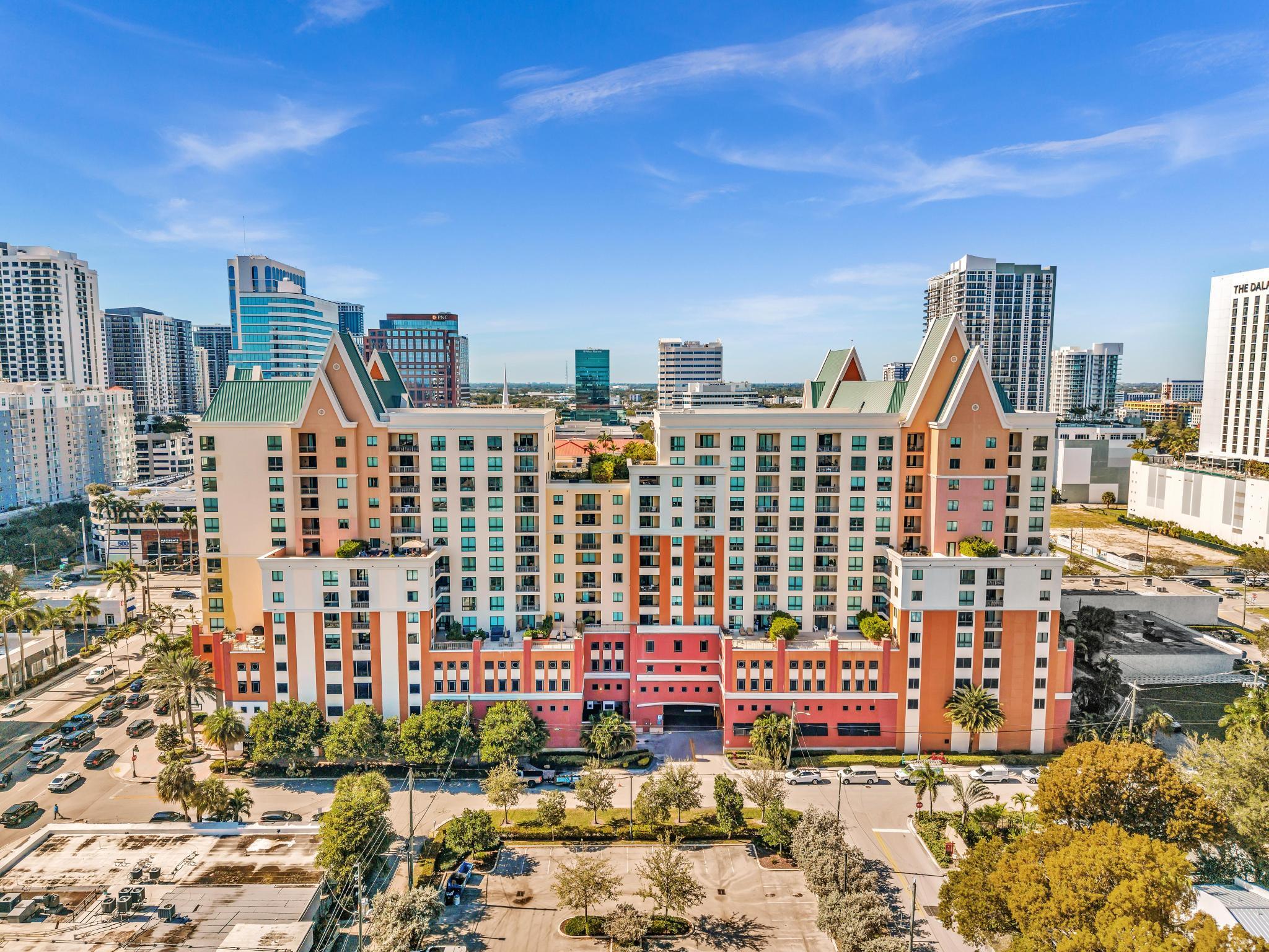 WAVERLY AT LAS OLAS CONDO - Residential