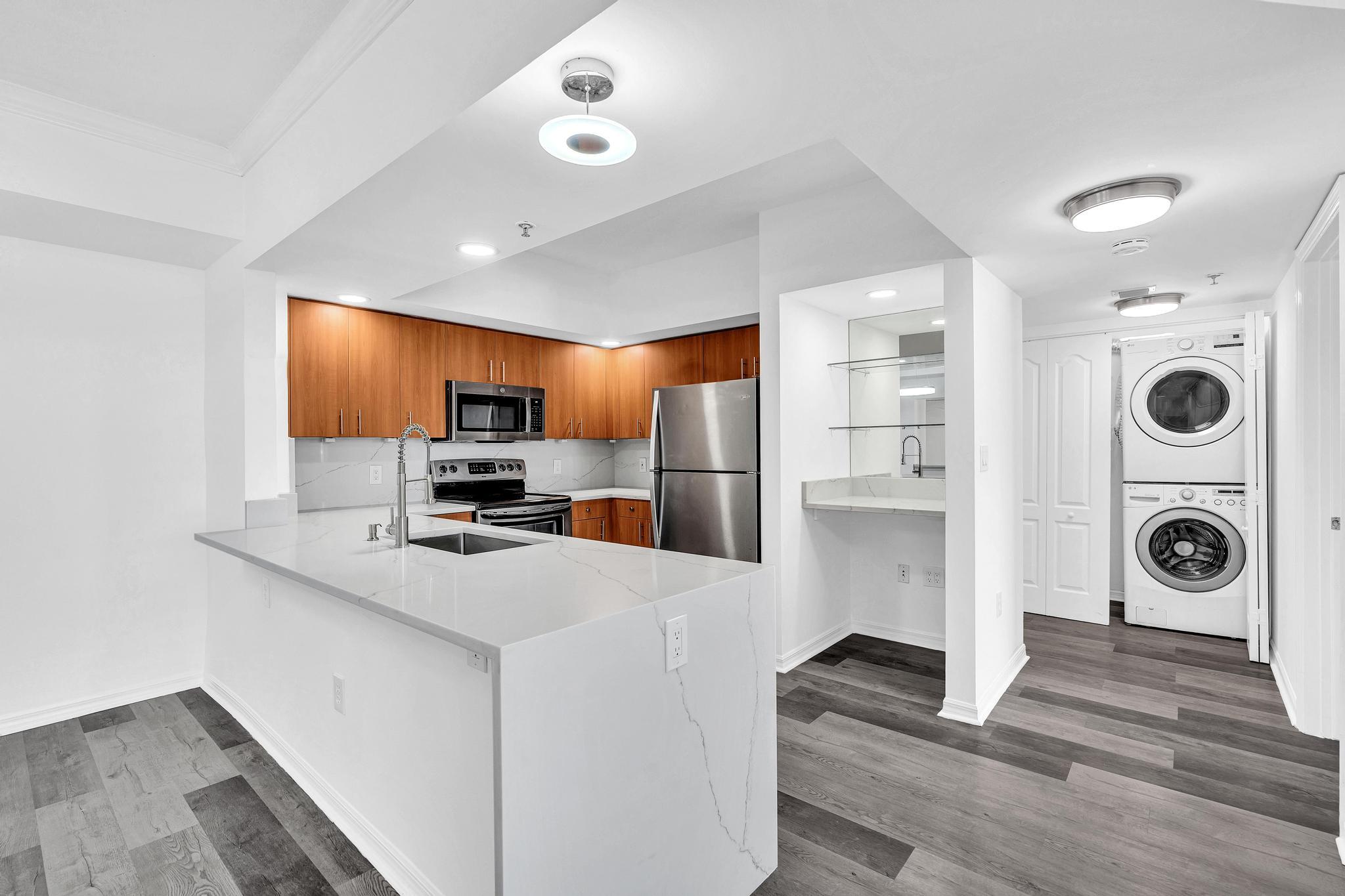 WAVERLY AT LAS OLAS CONDO - Residential