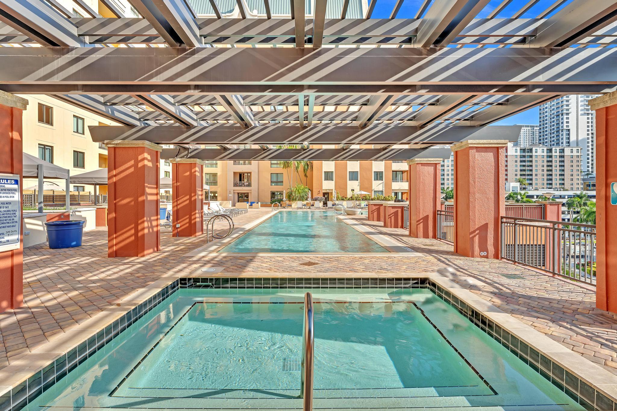 WAVERLY AT LAS OLAS CONDO - Residential