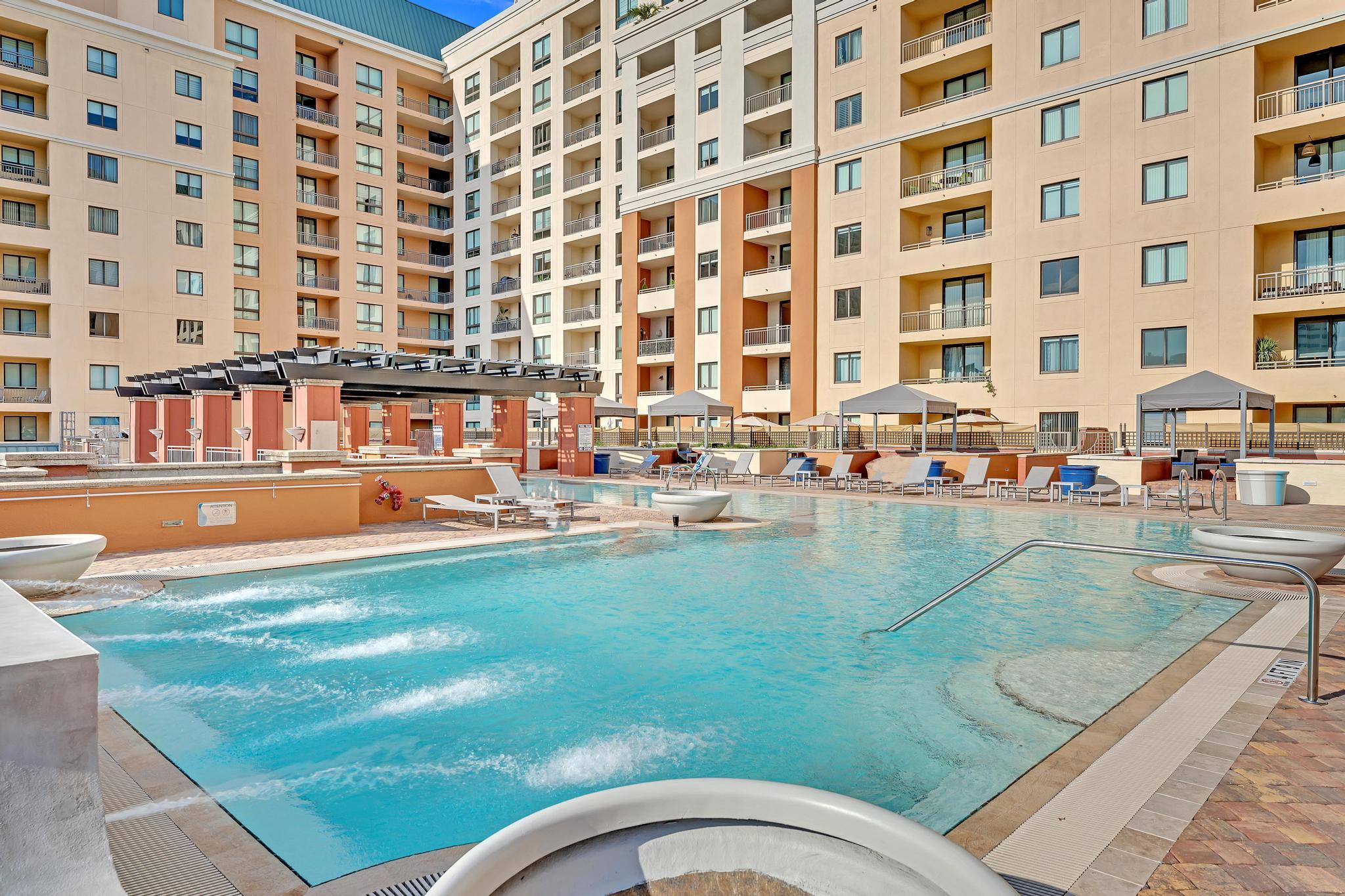 WAVERLY AT LAS OLAS CONDO - Residential