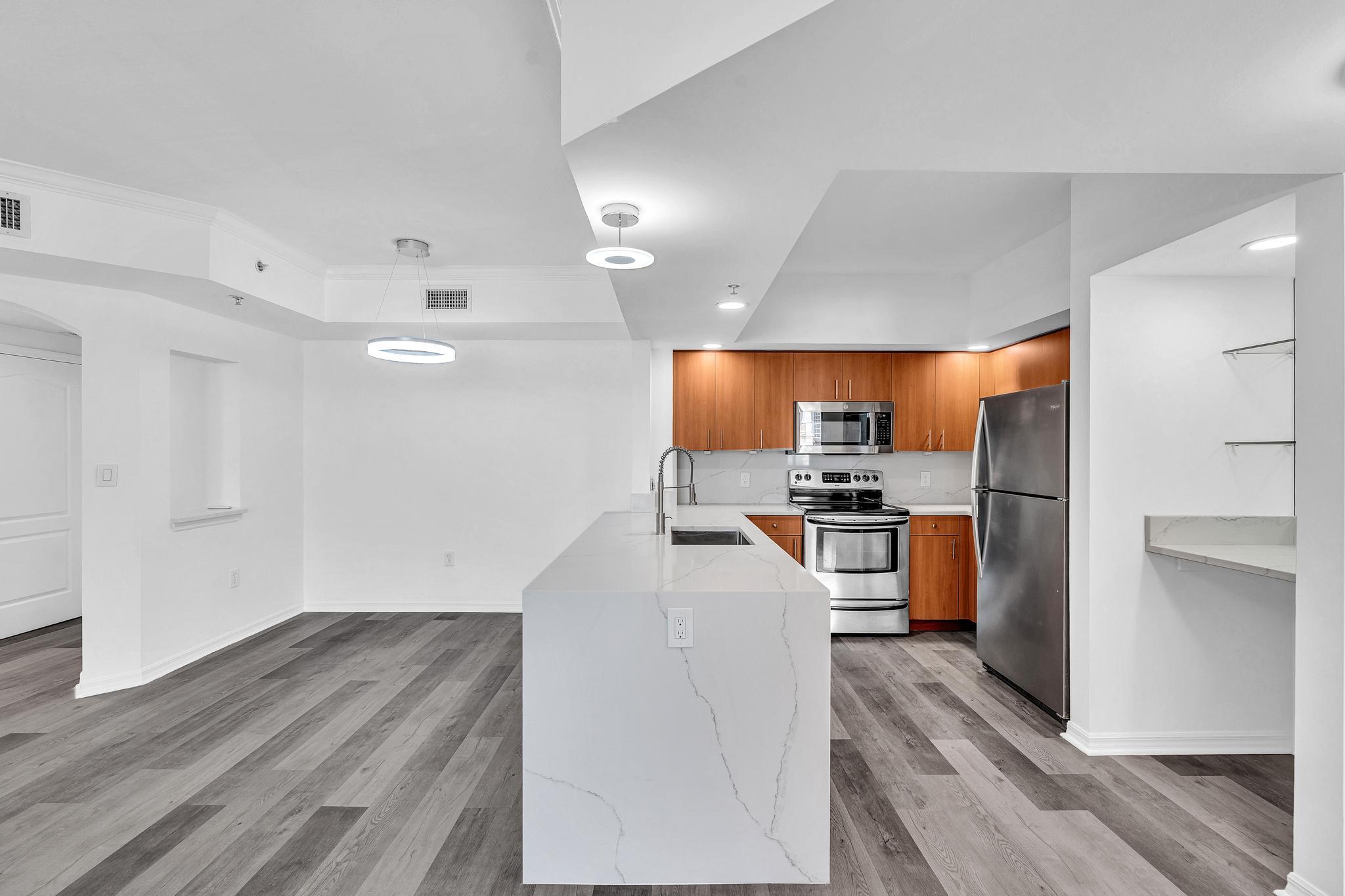 WAVERLY AT LAS OLAS CONDO - Residential