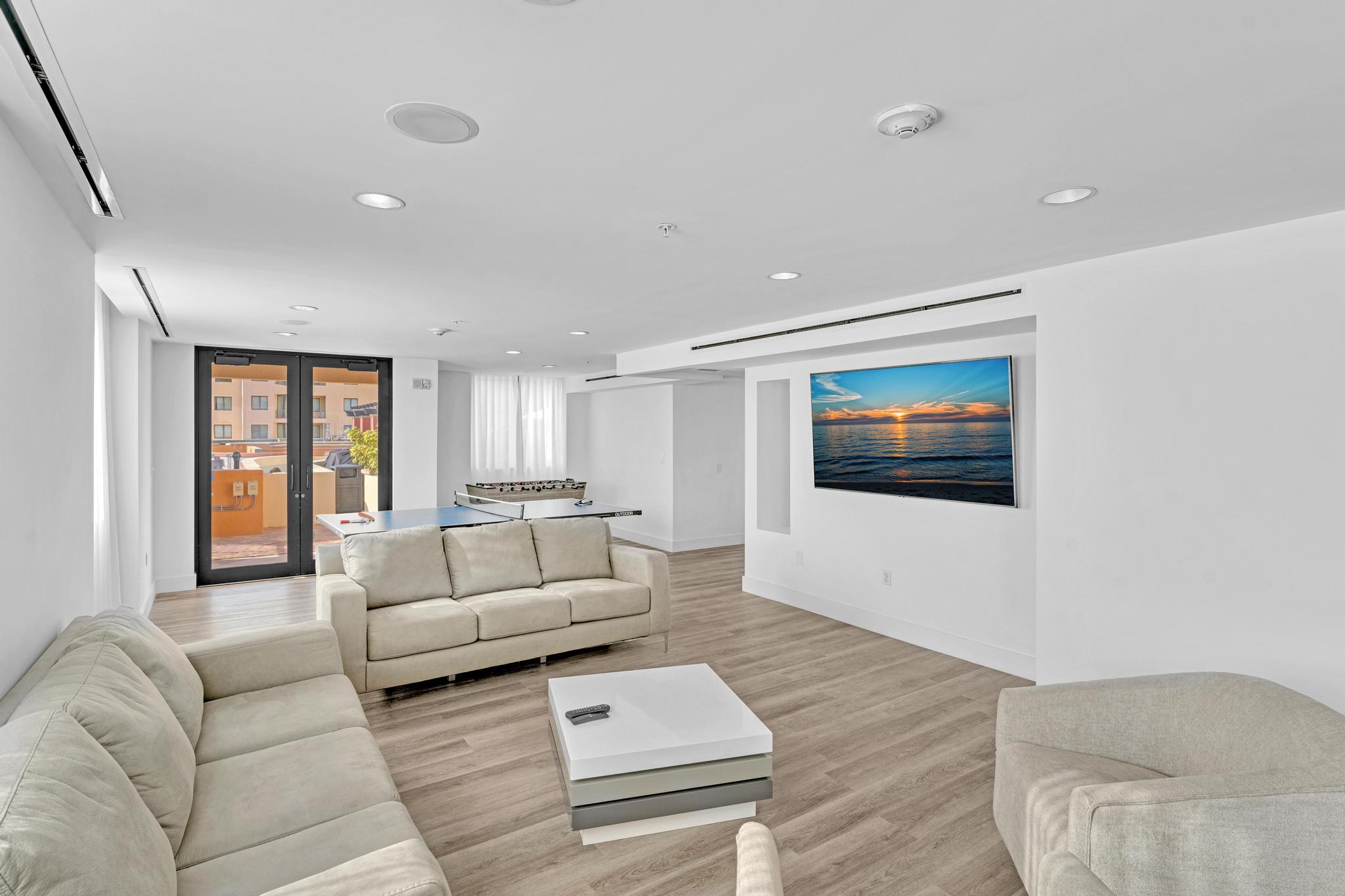 WAVERLY AT LAS OLAS CONDO - Residential