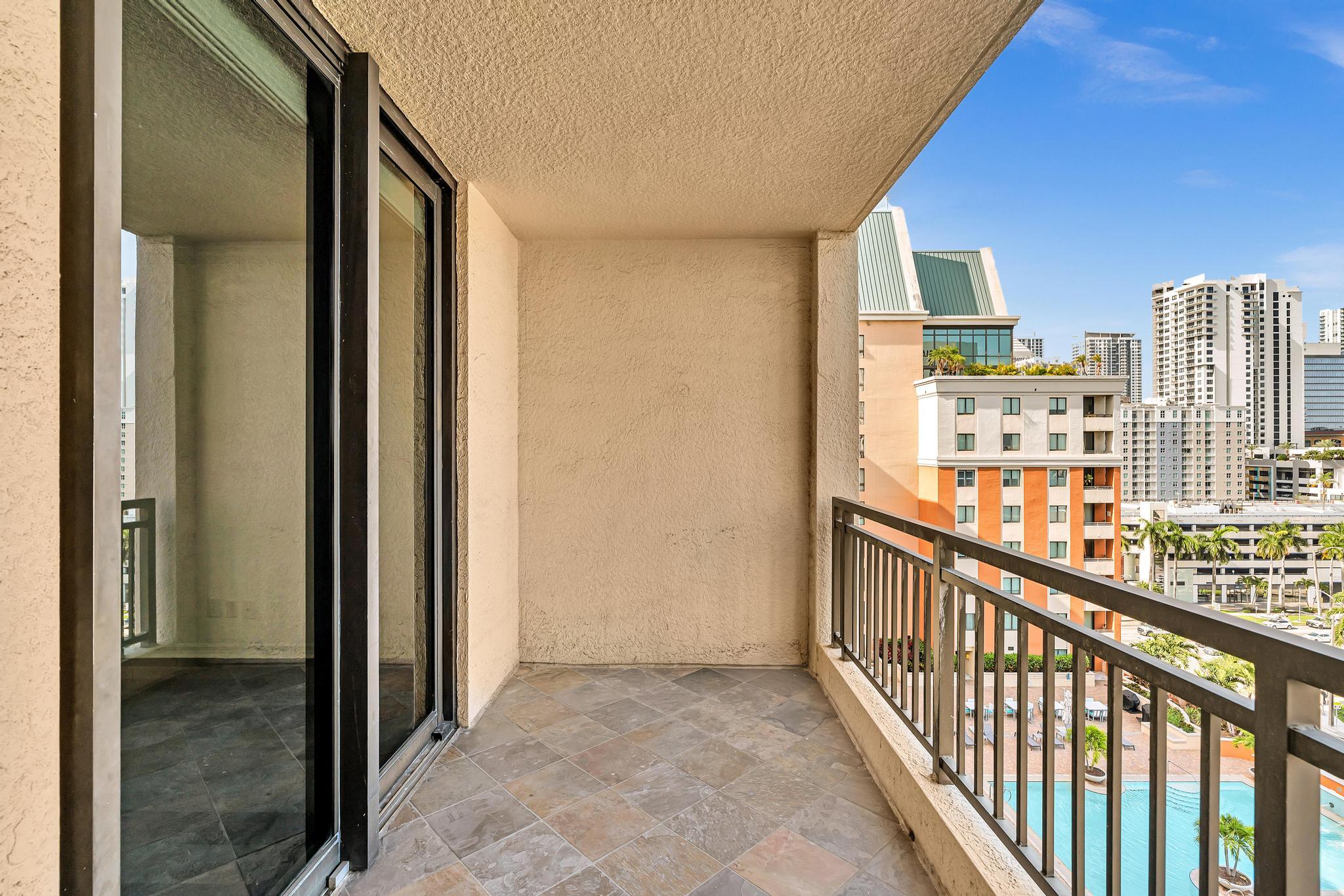 WAVERLY AT LAS OLAS CONDO - Residential