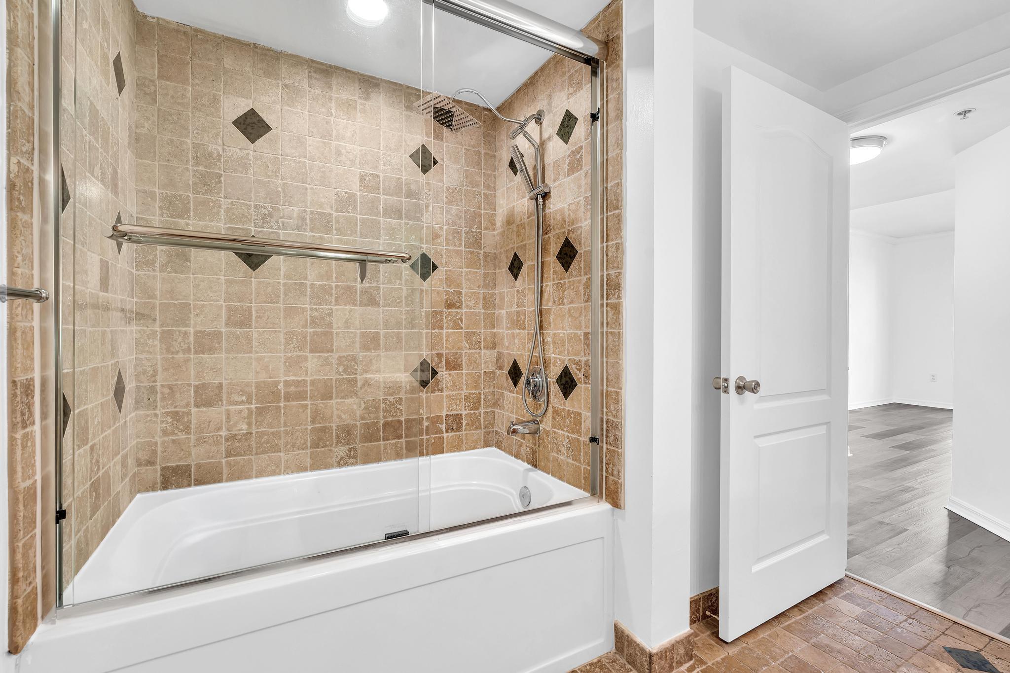 WAVERLY AT LAS OLAS CONDO - Residential